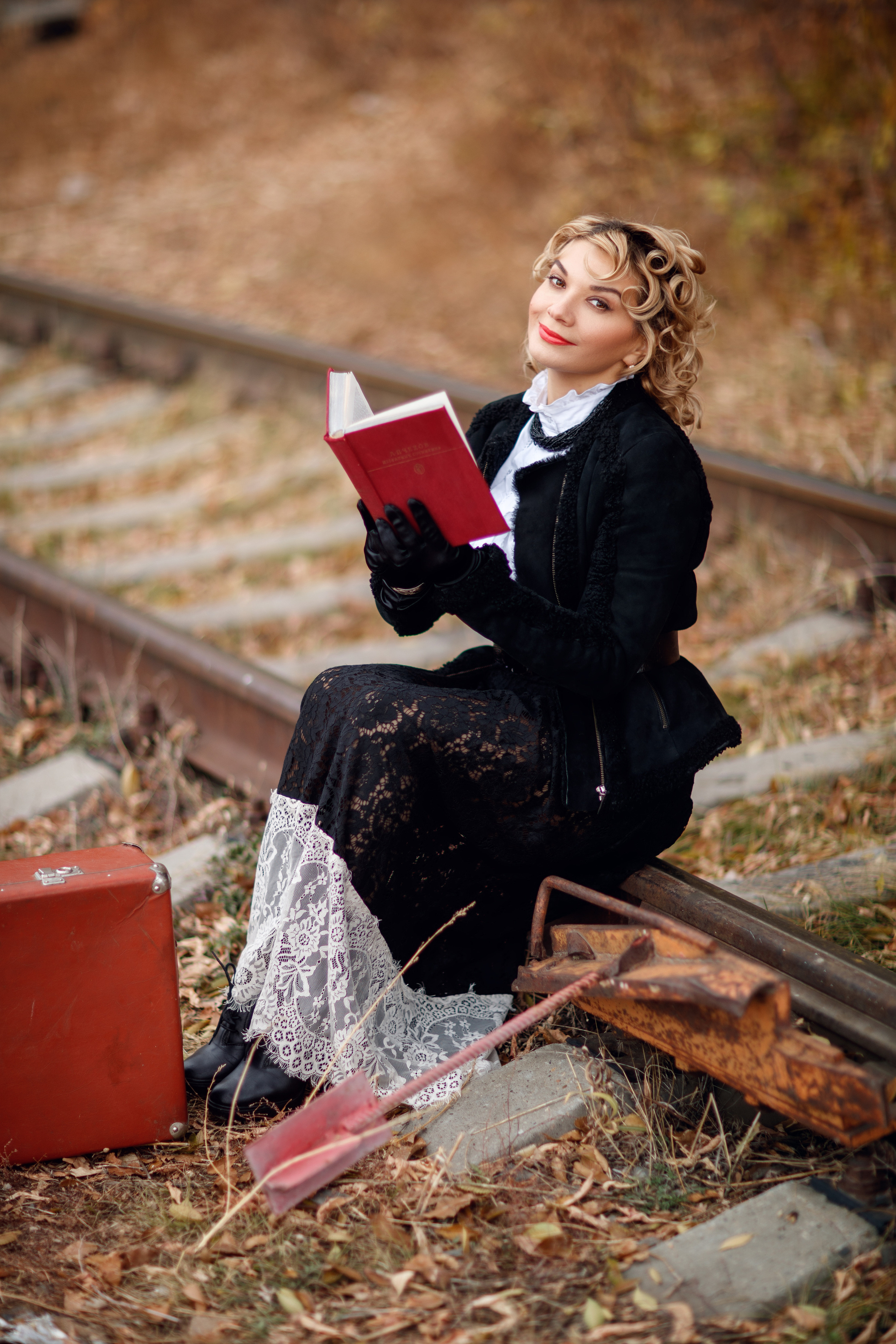 Портретная женская фотосессия в студии Саратов. Фотограф Сергей Сорокин — классический портрет и НЮ в Саратове