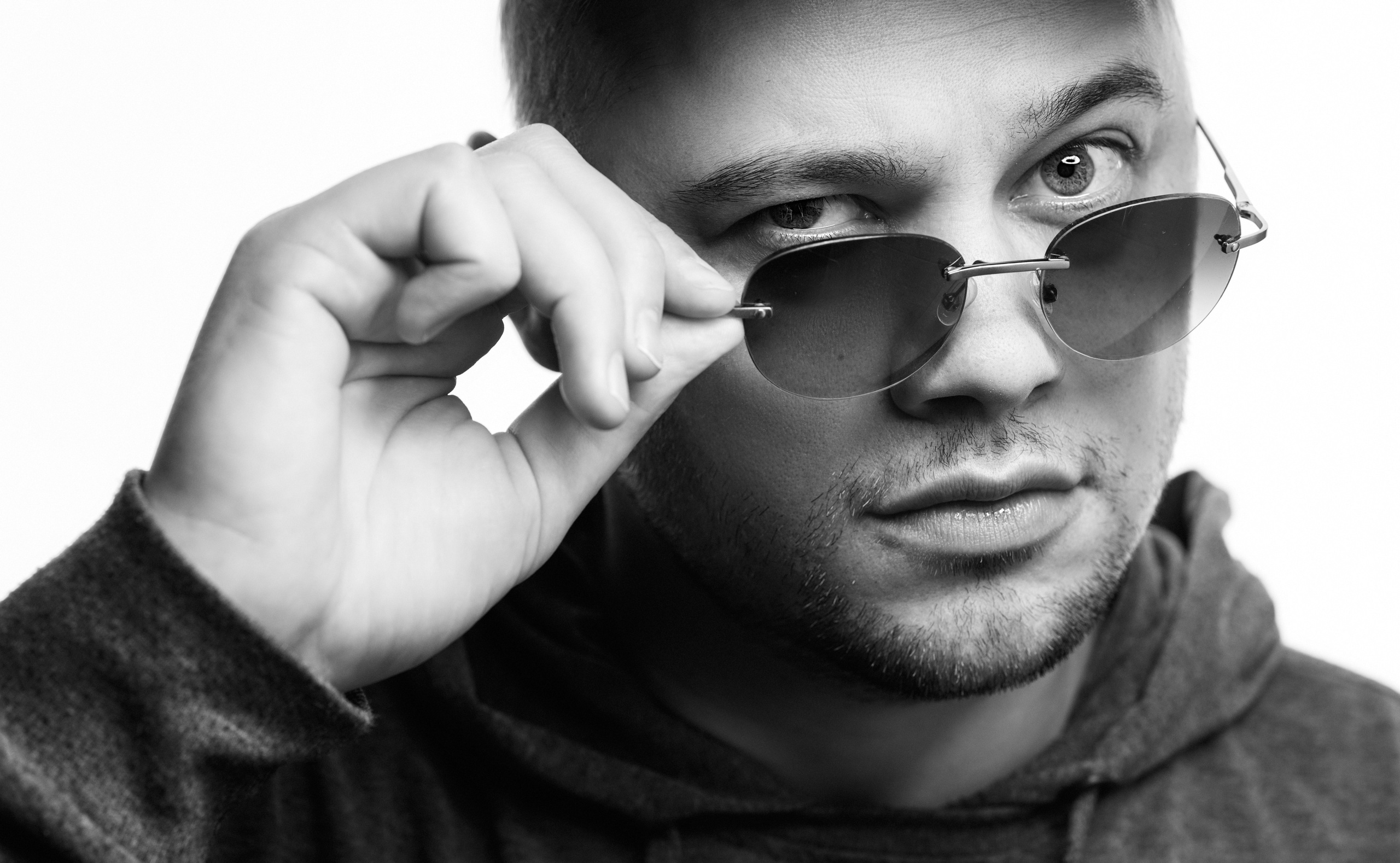 Мужская фотосессия Саратов. Фотограф Сергей Сорокин — классический портрет и НЮ в Саратове