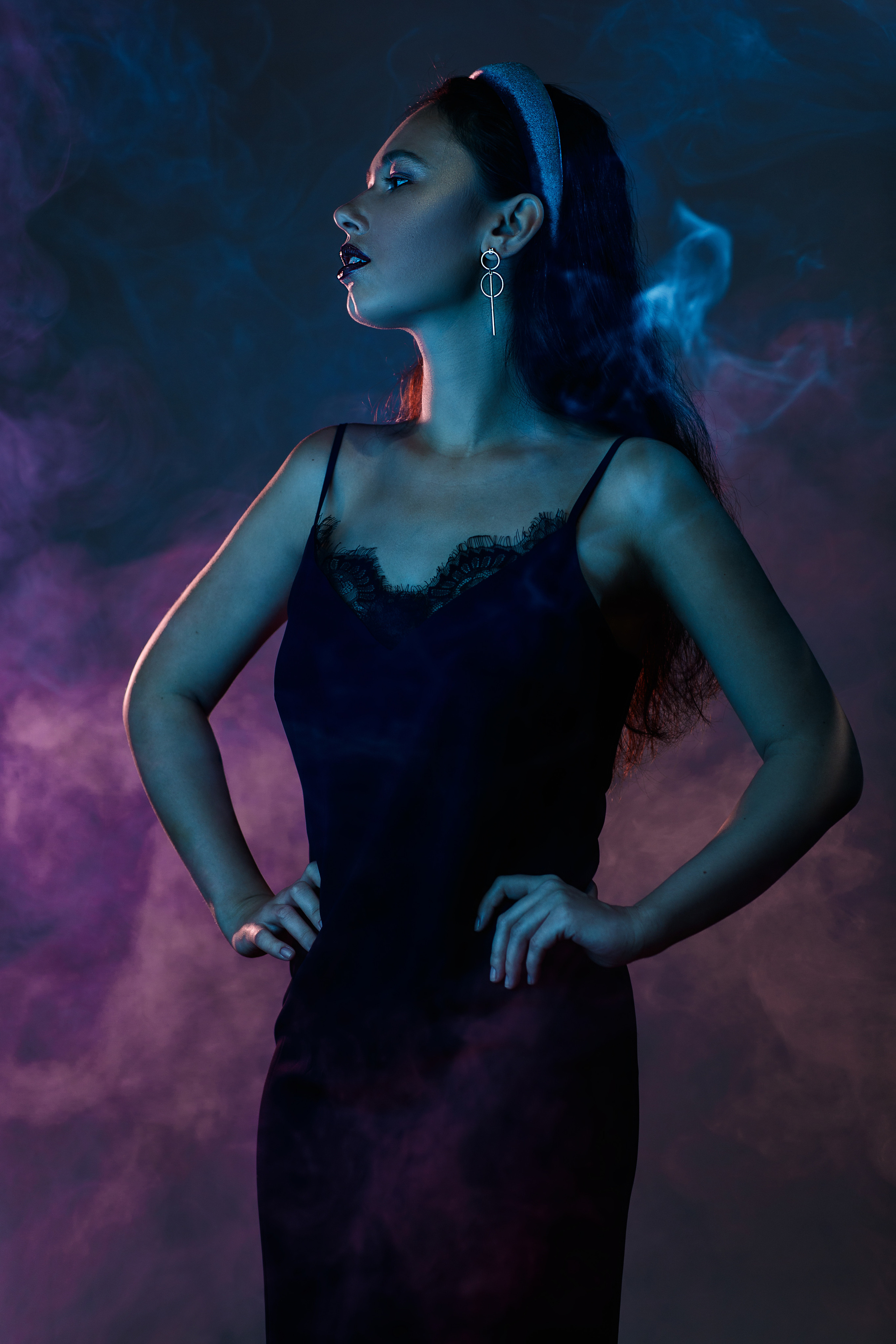 Портретная женская фотосессия в студии Саратов. Фотограф Сергей Сорокин — классический портрет и НЮ в Саратове