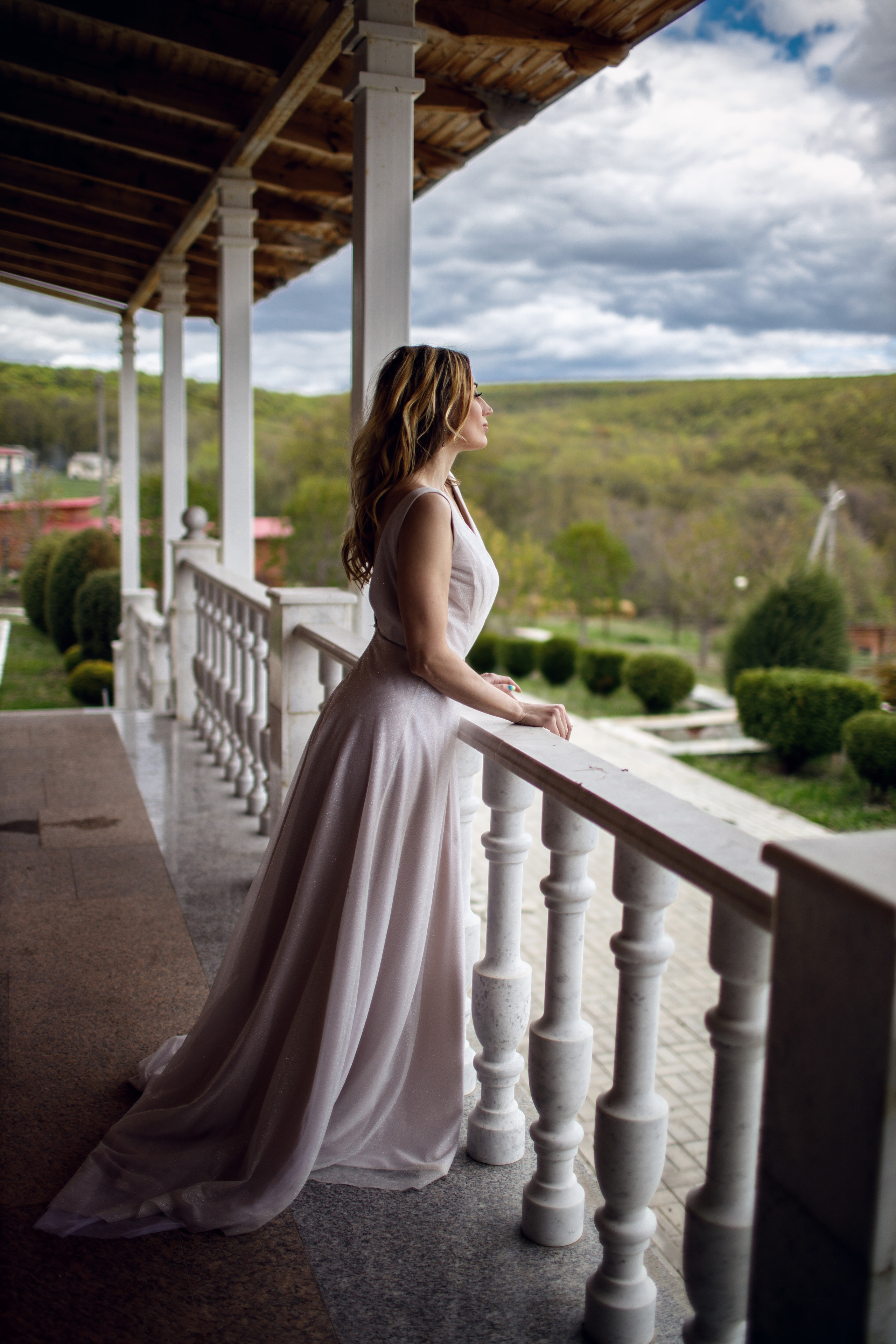 Портретная женская фотосессия в студии Саратов. Фотограф Сергей Сорокин — классический портрет и НЮ в Саратове