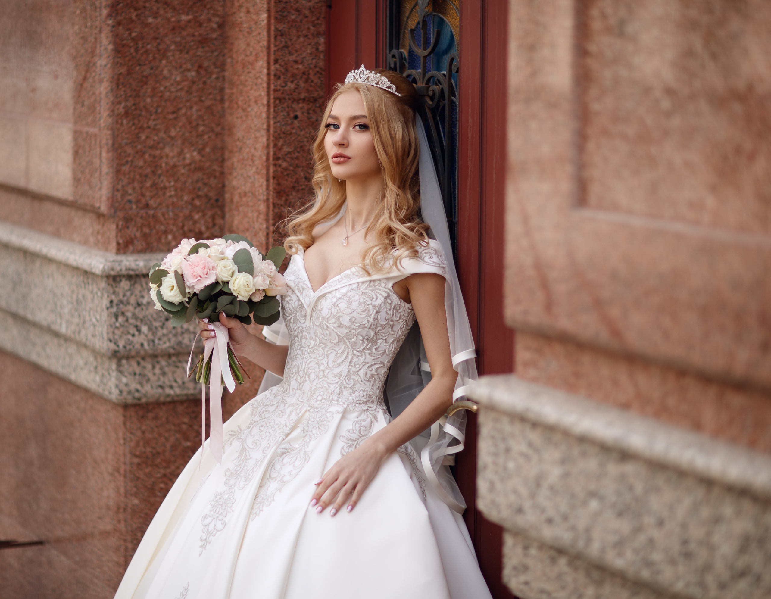 Свадебная фотосессия Саратов. Фотограф Сергей Сорокин — классический портрет и НЮ в Саратове