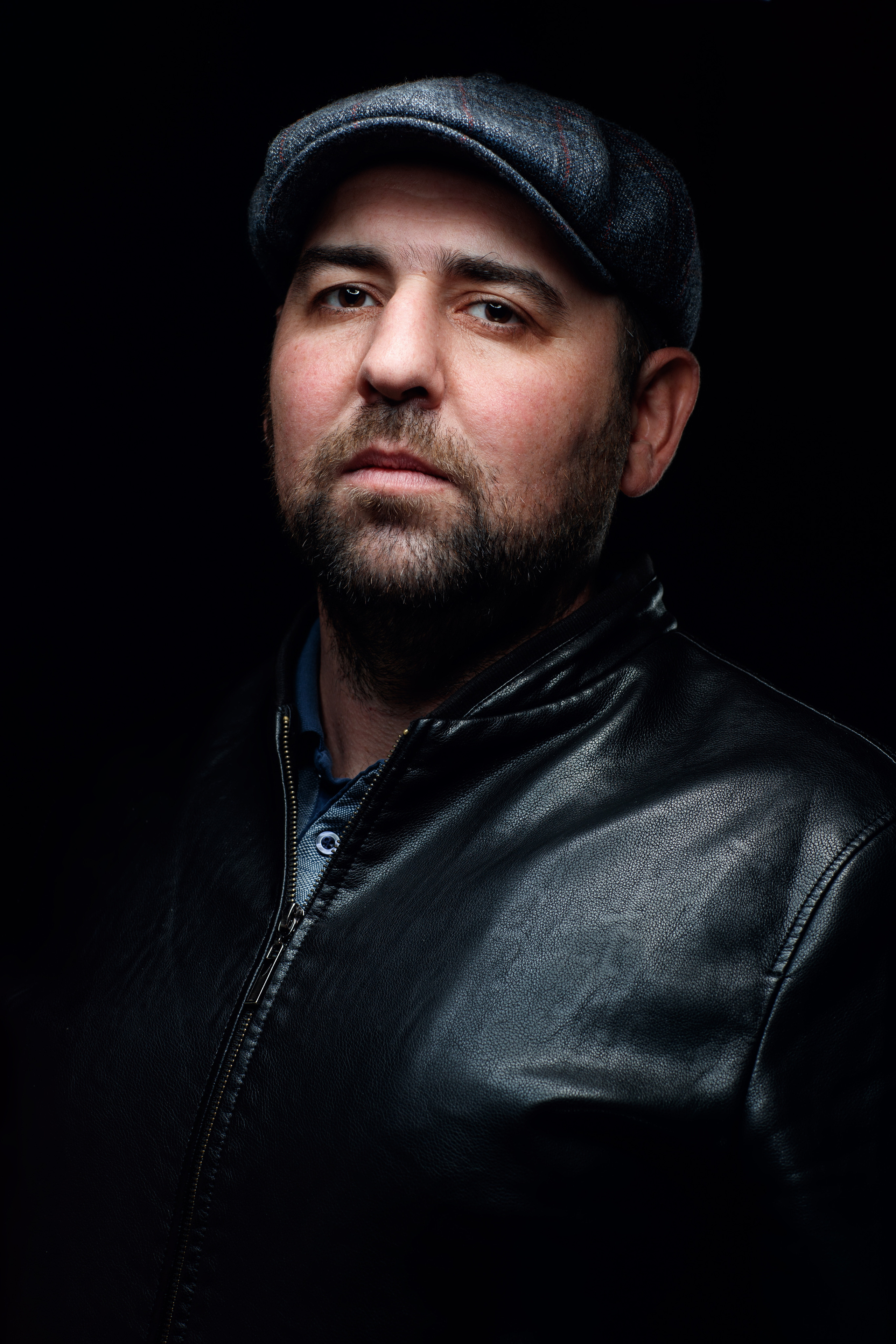 Мужская фотосессия Саратов. Фотограф Сергей Сорокин — классический портрет и НЮ в Саратове