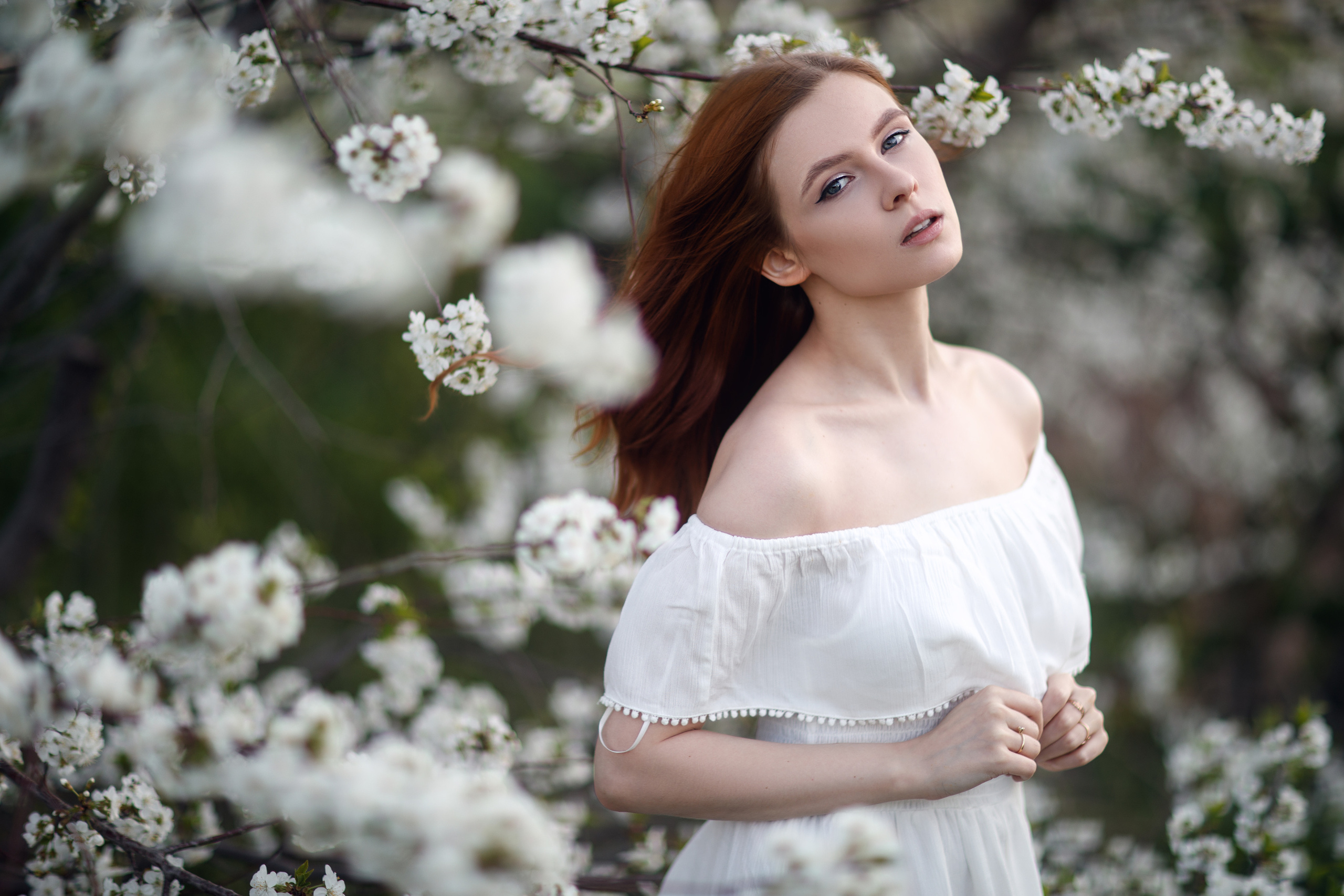 Портретная женская фотосессия в студии Саратов. Фотограф Сергей Сорокин — классический портрет и НЮ в Саратове