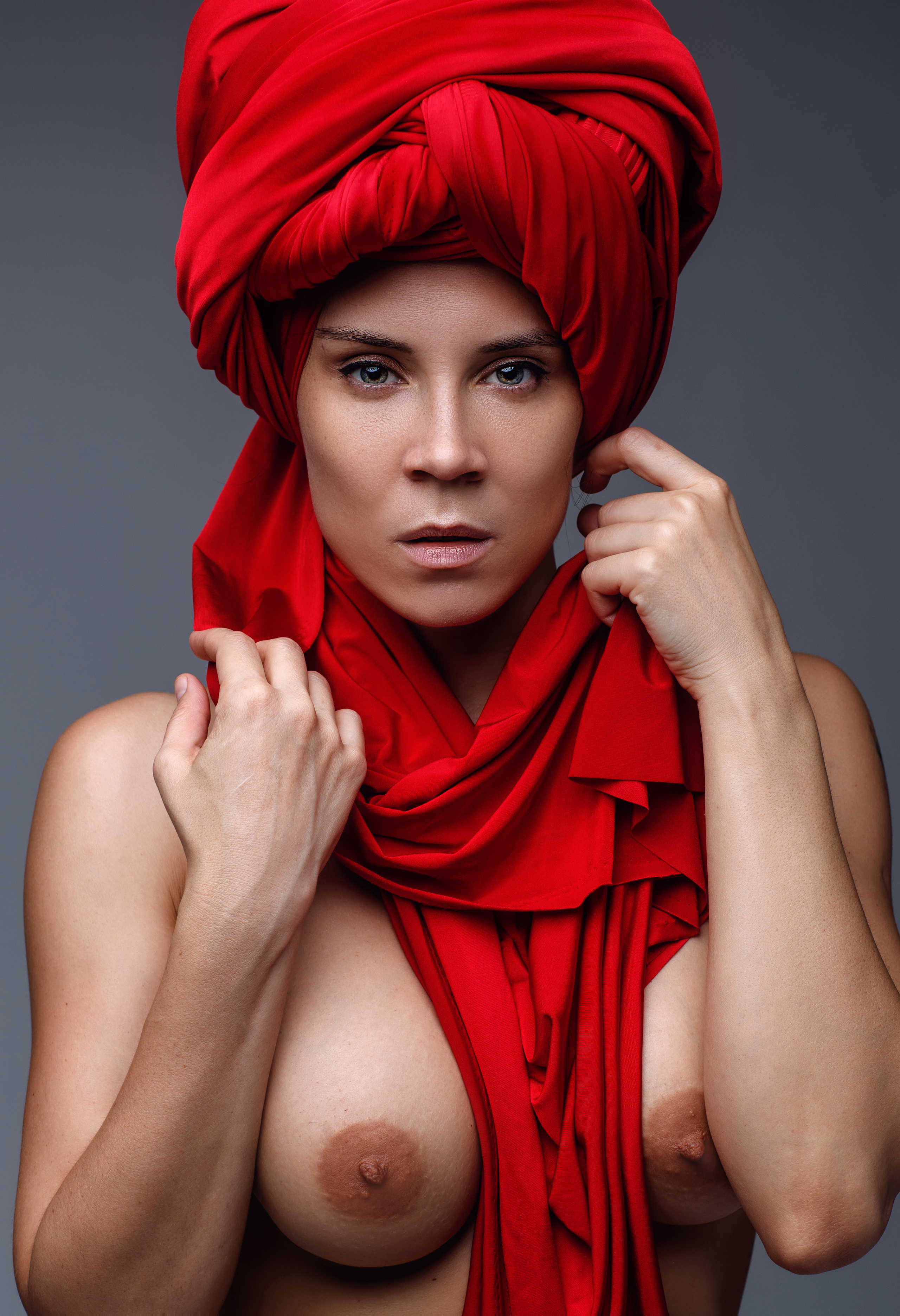 НЮ фотосессия Саратов девушки. Фотограф Сергей Сорокин — классический портрет и НЮ в Саратове