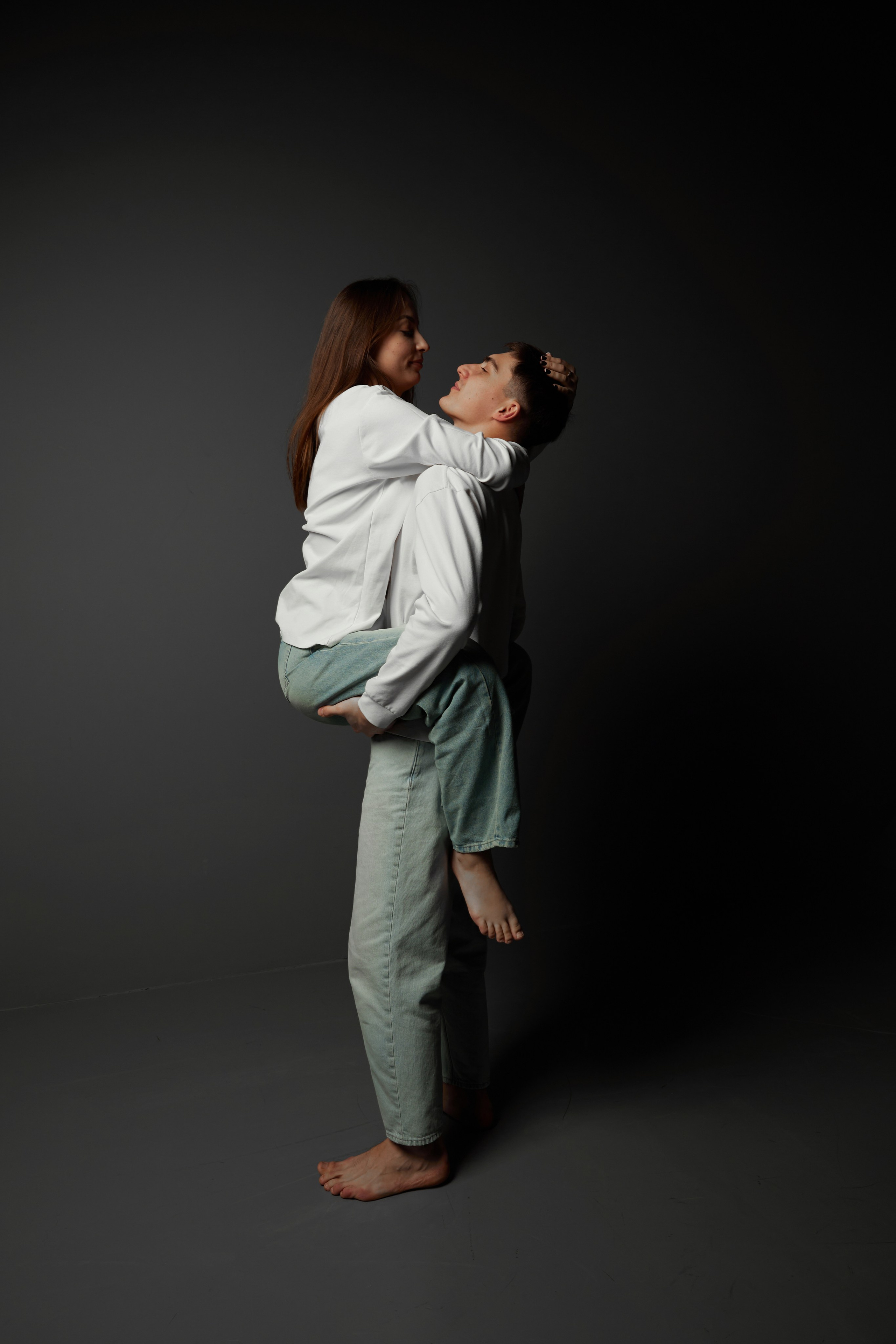 Евгений и Мира. Фотограф женского портрета, беременности и материнства Харькова Елена