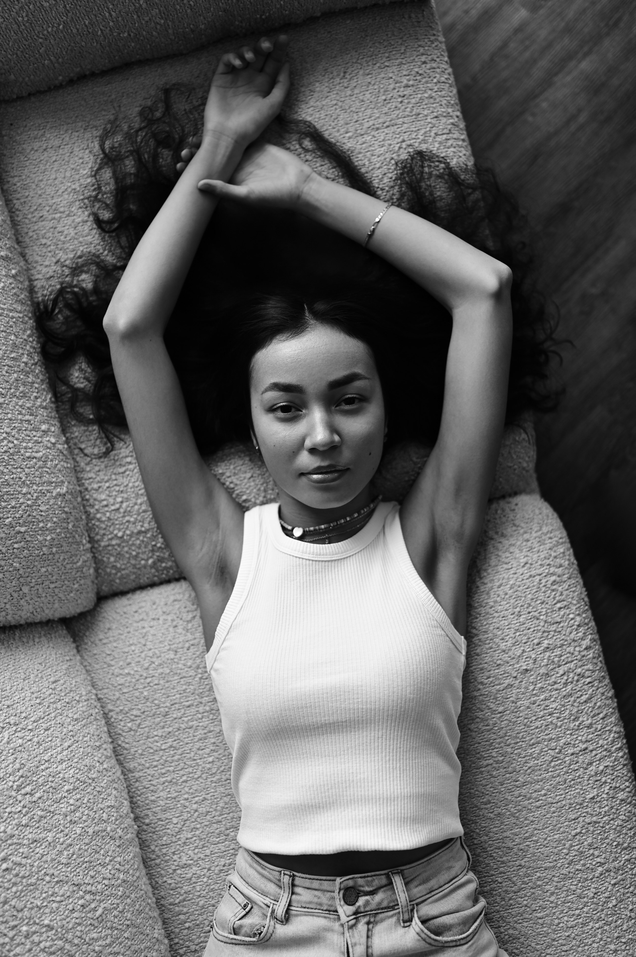 Главная-монохром