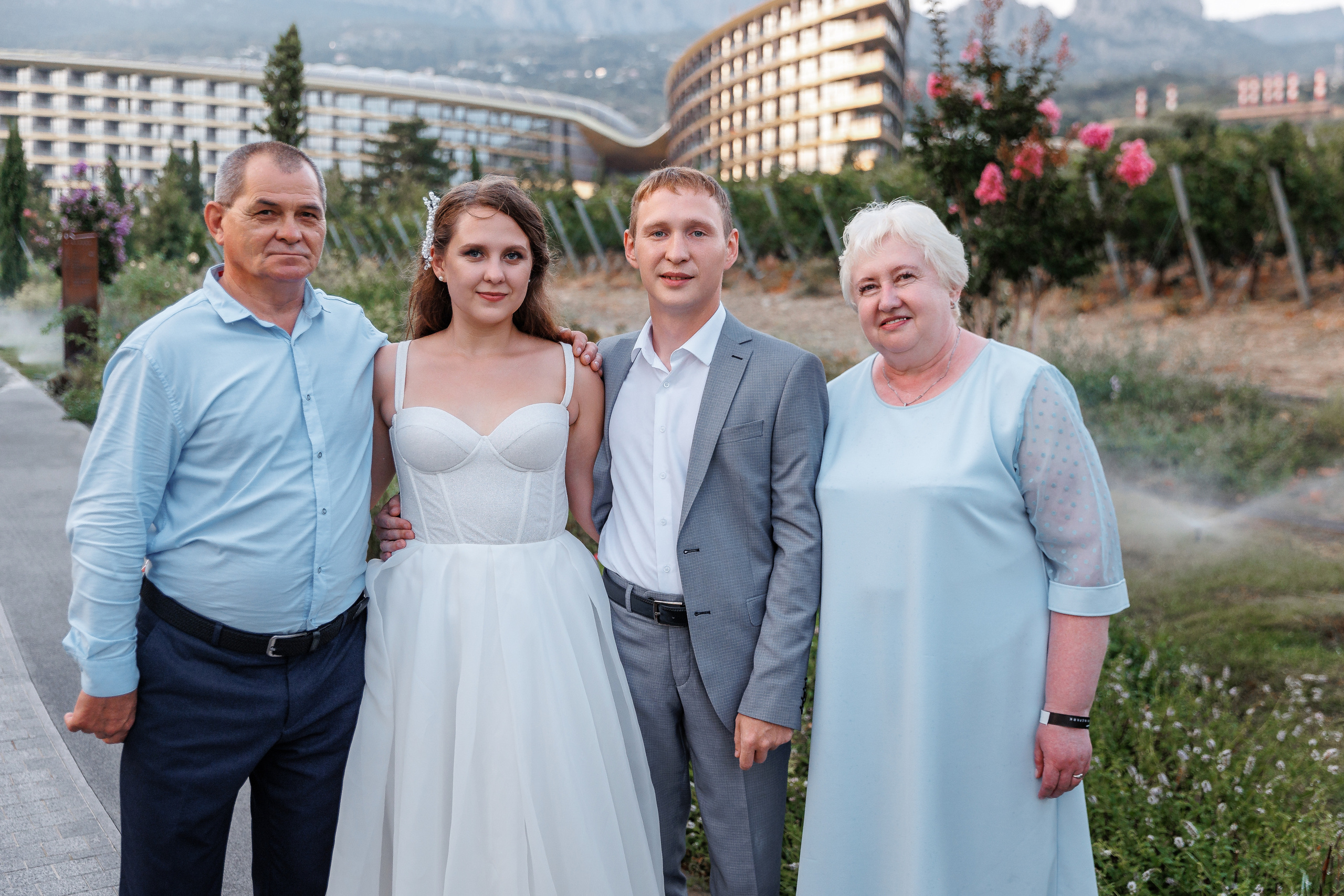 Анонс свадьбы Дарьи и Александра. Свадебный фотограф в Крыму и Севастополе Ольга Баскакова