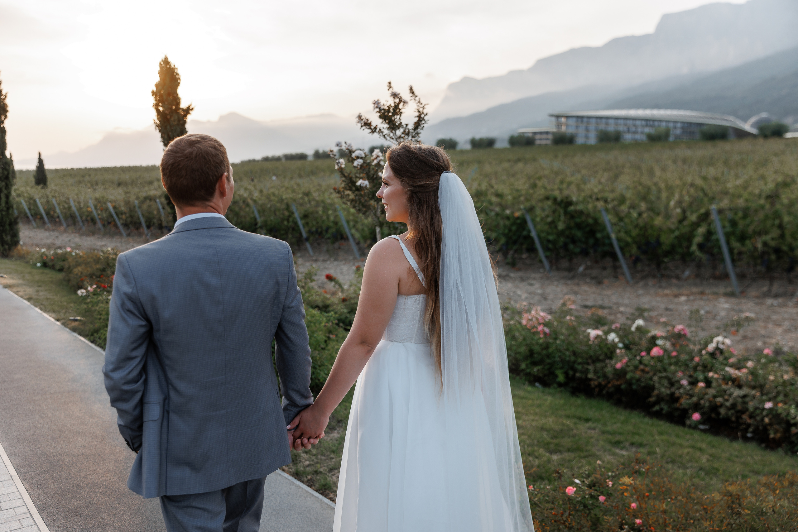 Анонс свадьбы Дарьи и Александра. Свадебный фотограф в Крыму и Севастополе Ольга Баскакова