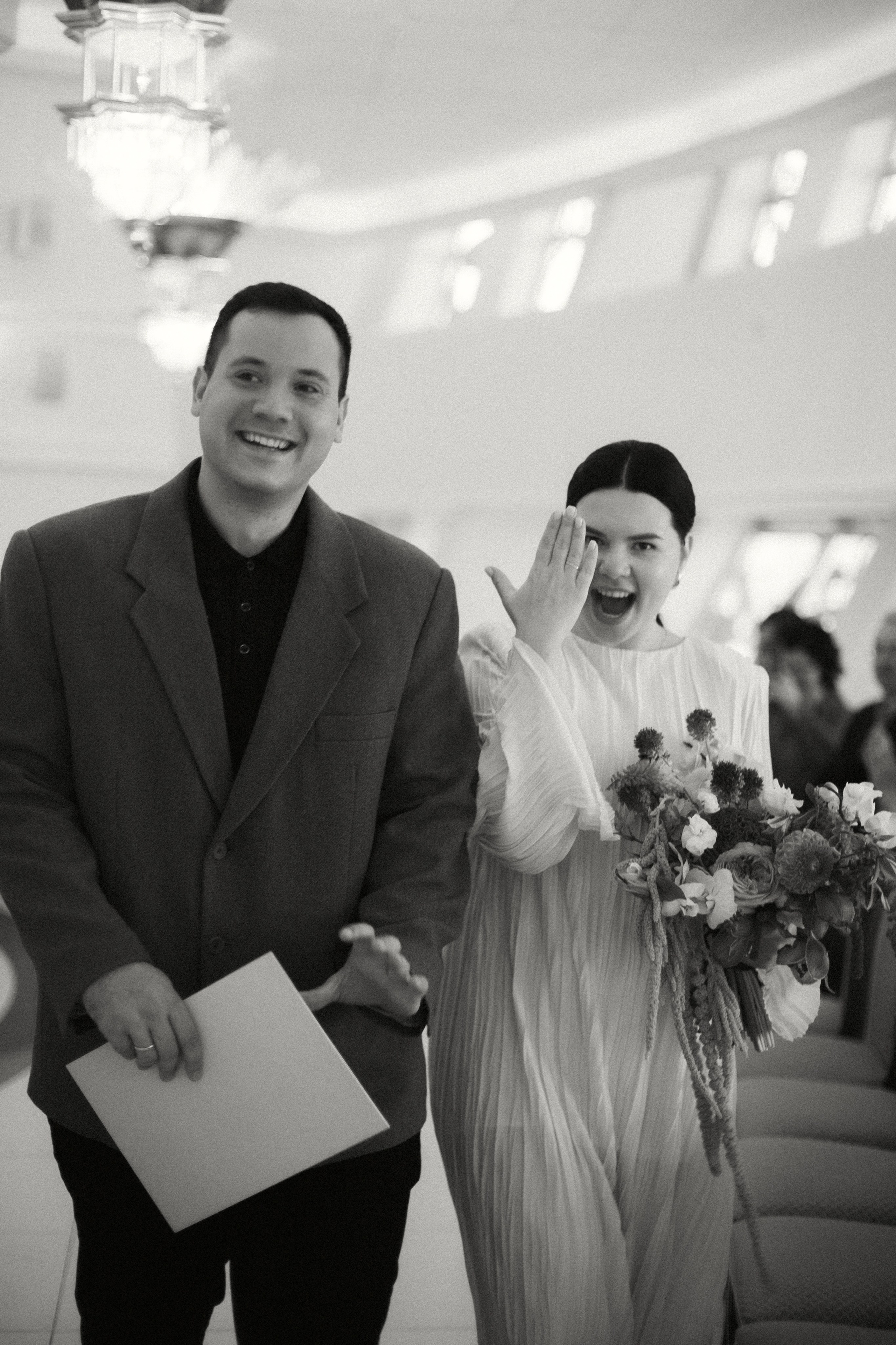 Регистрация и прогулка Софьи и Дениса. Фотограф любви в городе Казань