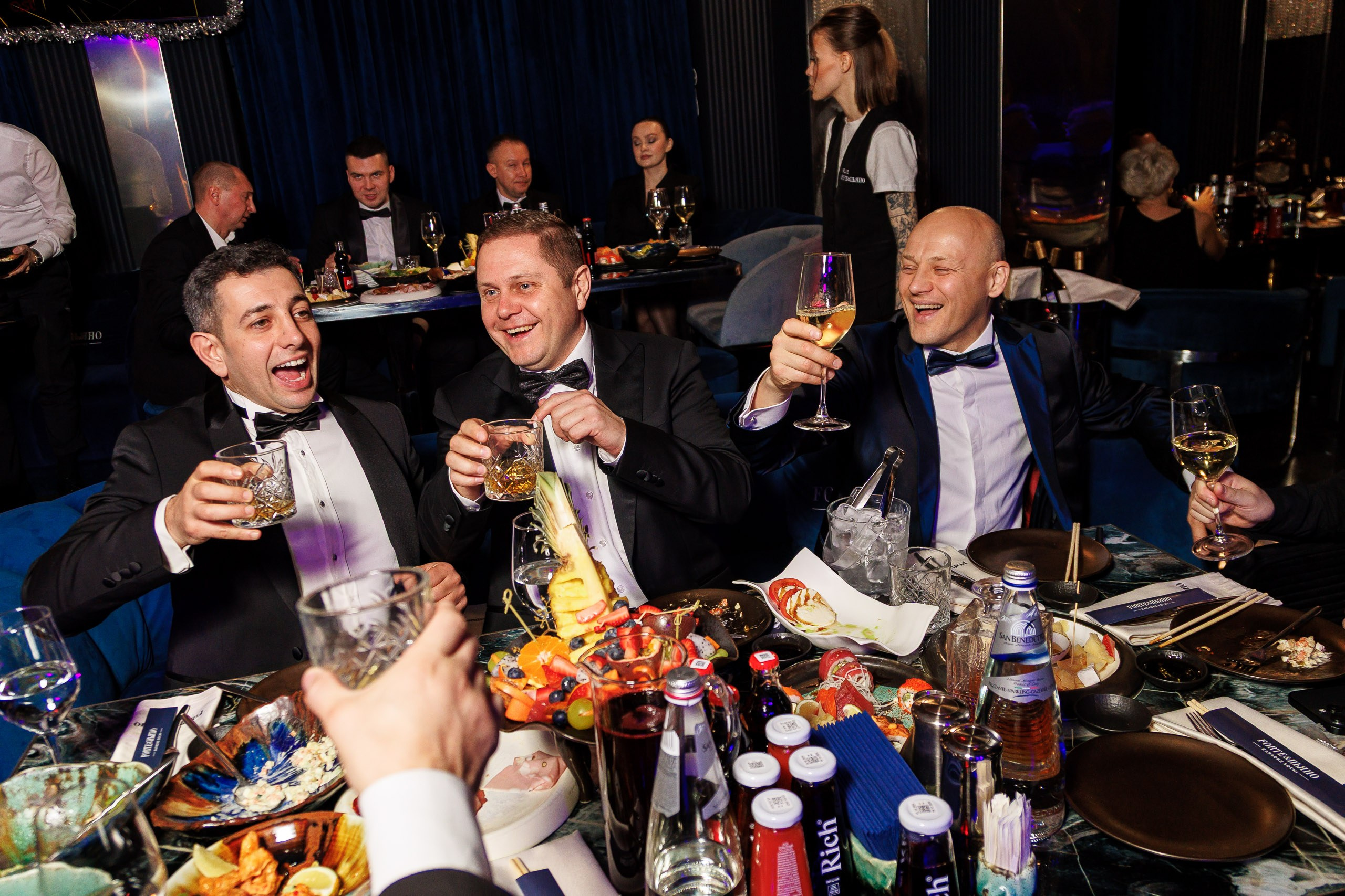 Фотосъемка банкетов, корпоративов и гала-ужинов. Репортажный фотограф в Москве, Сочи и Санкт-Петербурге