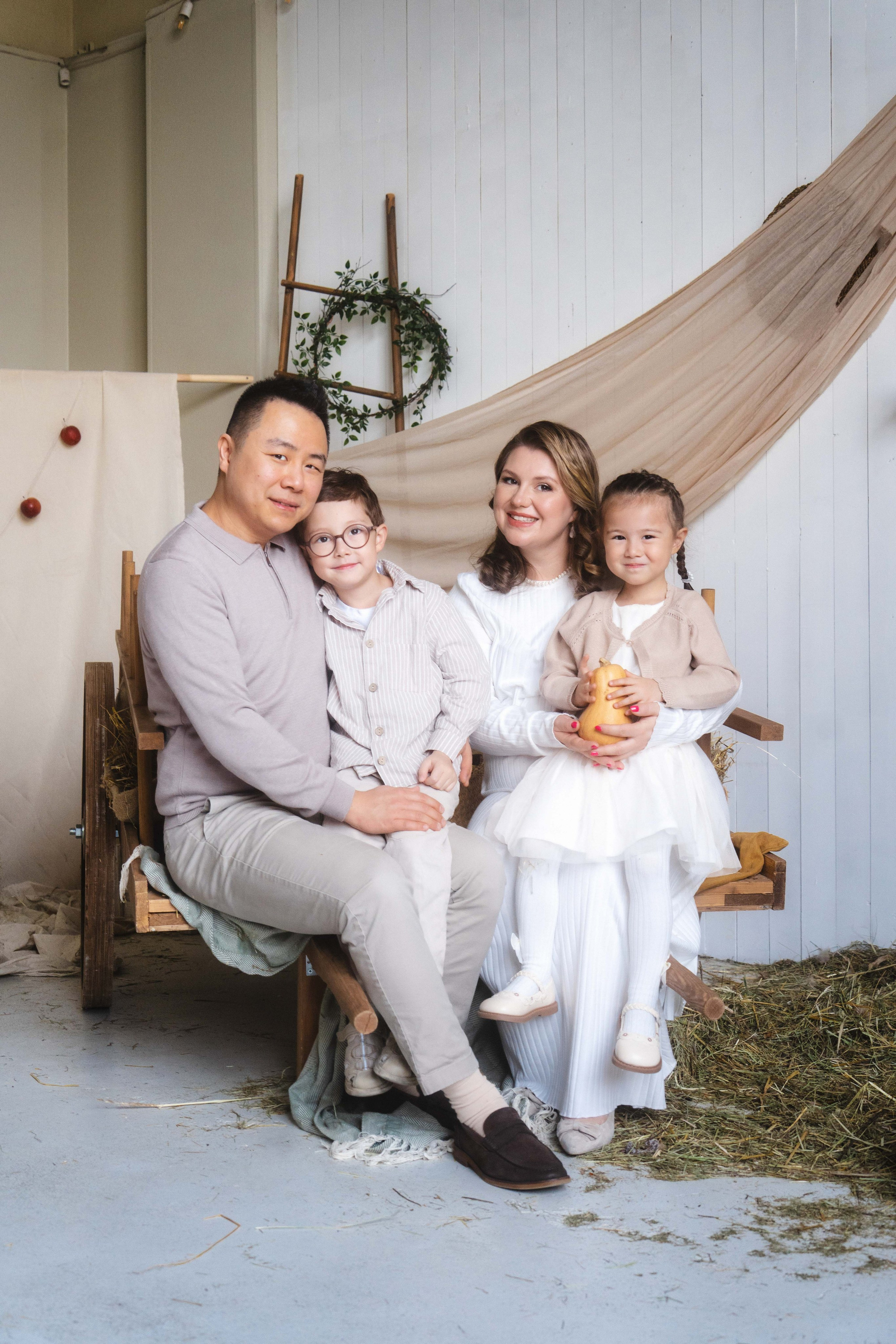 Семейная фотосъемка. Свадебный и семейный фотограф в Санкт-Петербурге Виктор Голубев