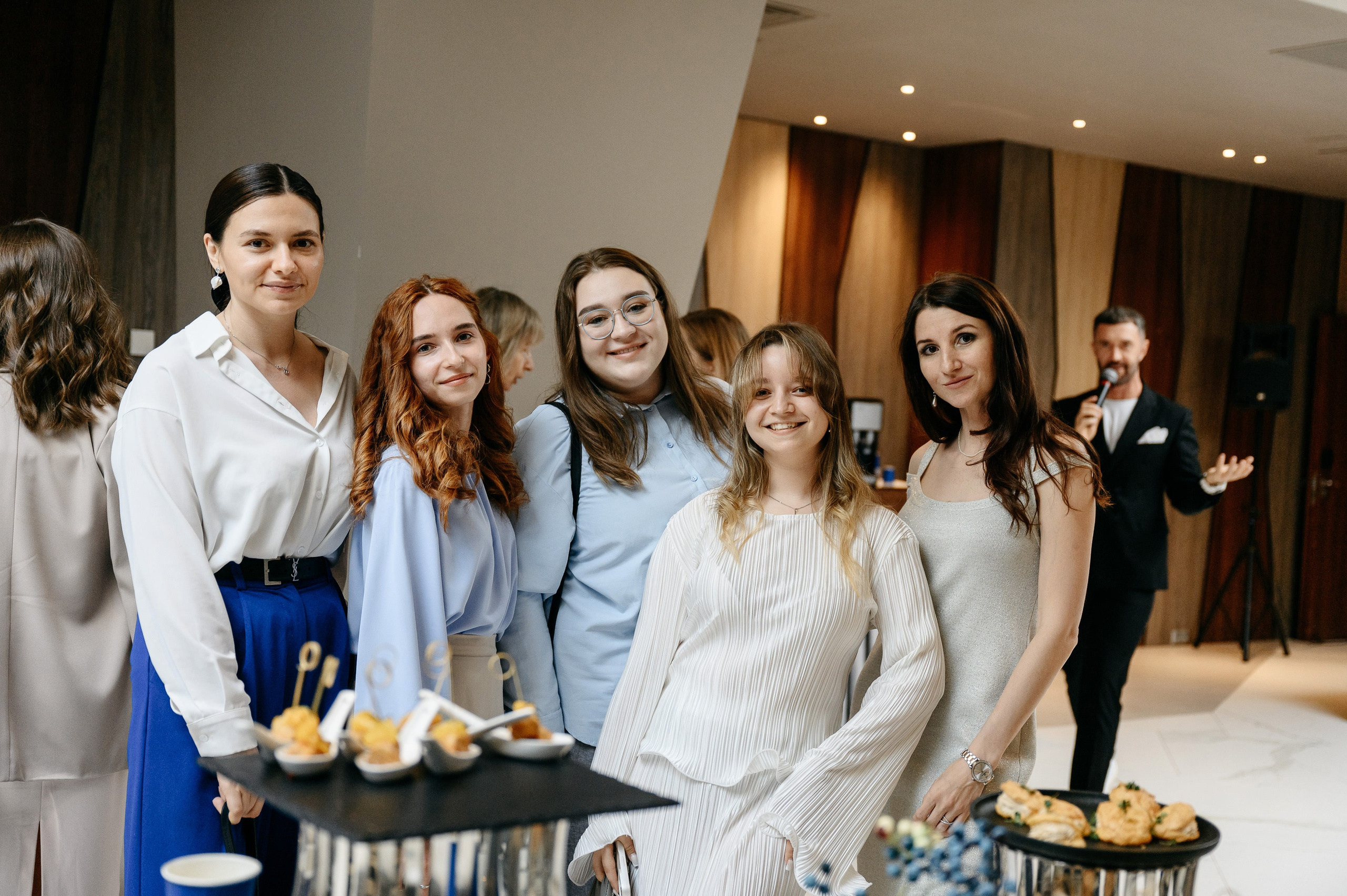 Квиз для коллектива частной школы ВЗЛЕТАЙ. Свадебный фотограф в Красноярске