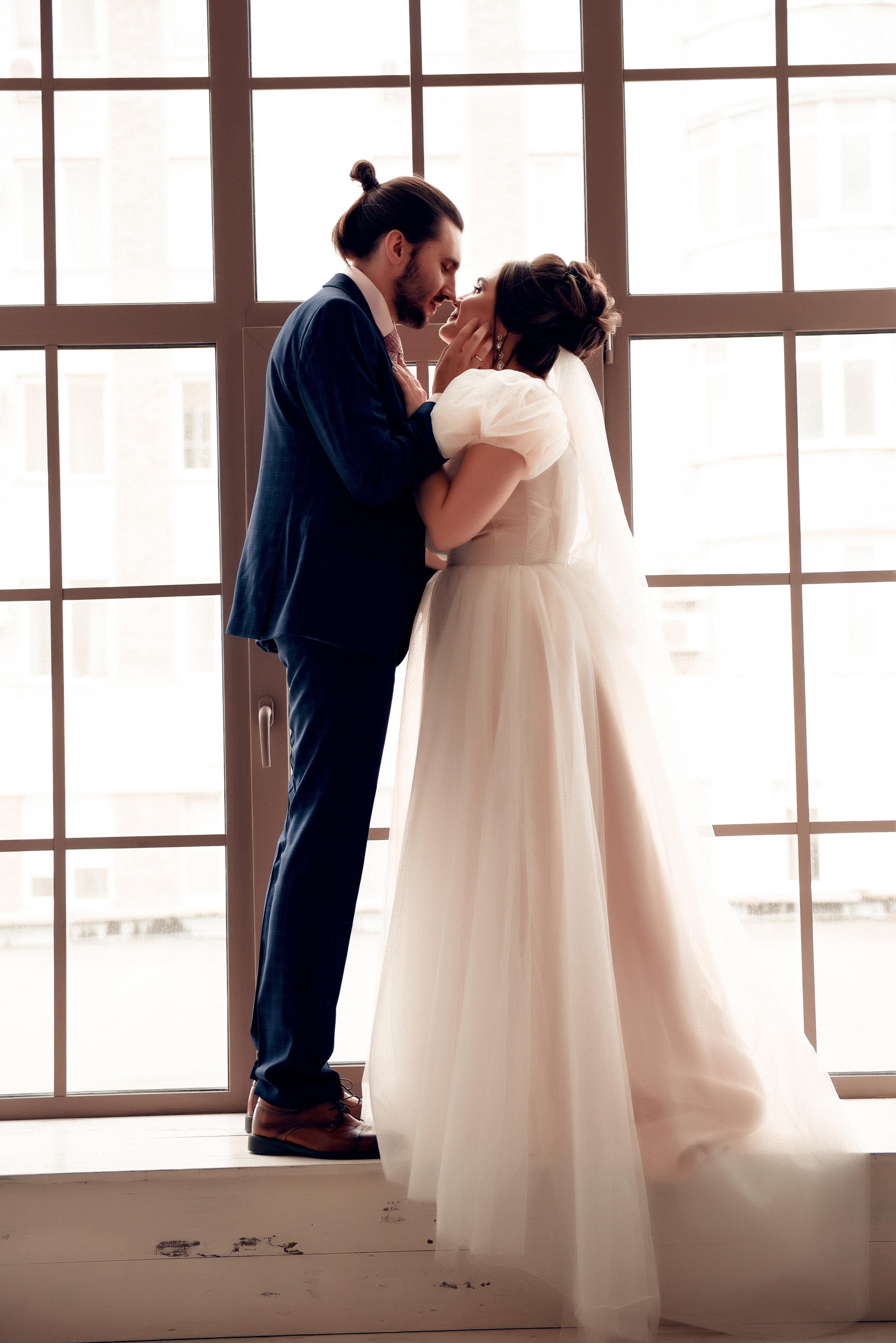 Егор и София Небольшая свадебная серия. Свадебный, семейный, детский, контент фотограф в Омске Максим Ильин