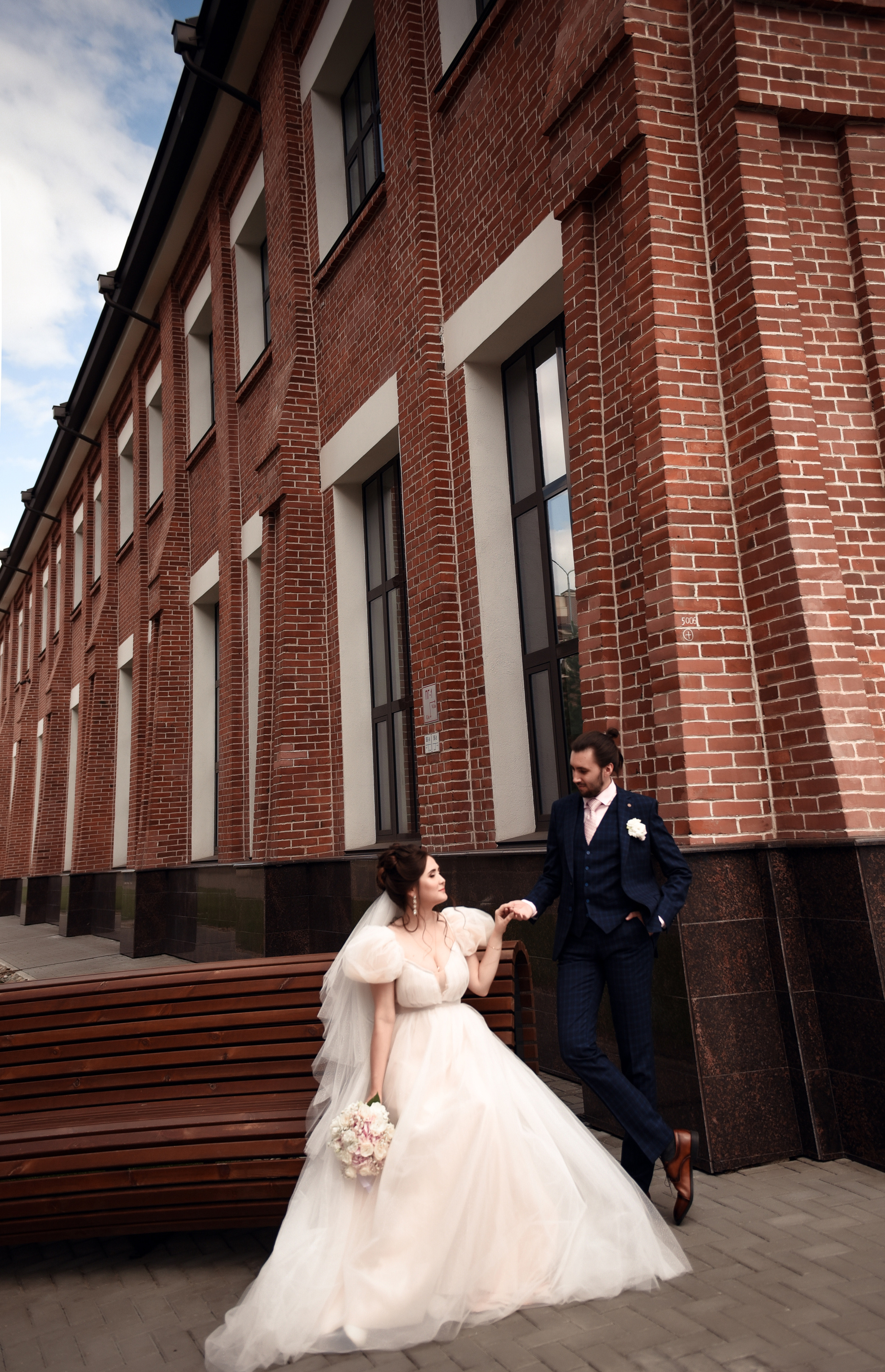 Егор и София Небольшая свадебная серия. Свадебный, семейный, детский, контент фотограф в Омске Максим Ильин