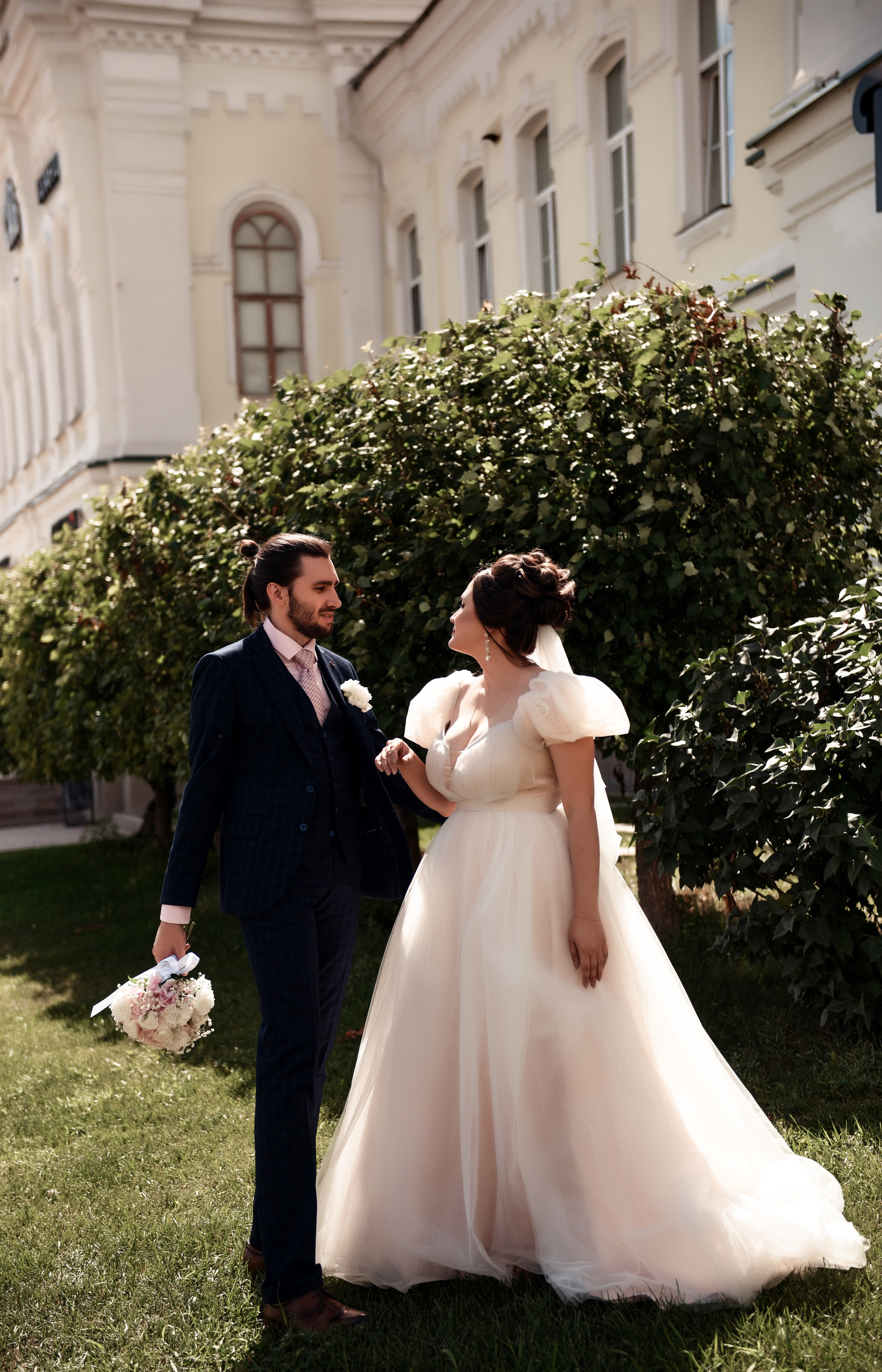 Егор и София Небольшая свадебная серия. Свадебный, семейный, детский, контент фотограф в Омске Максим Ильин