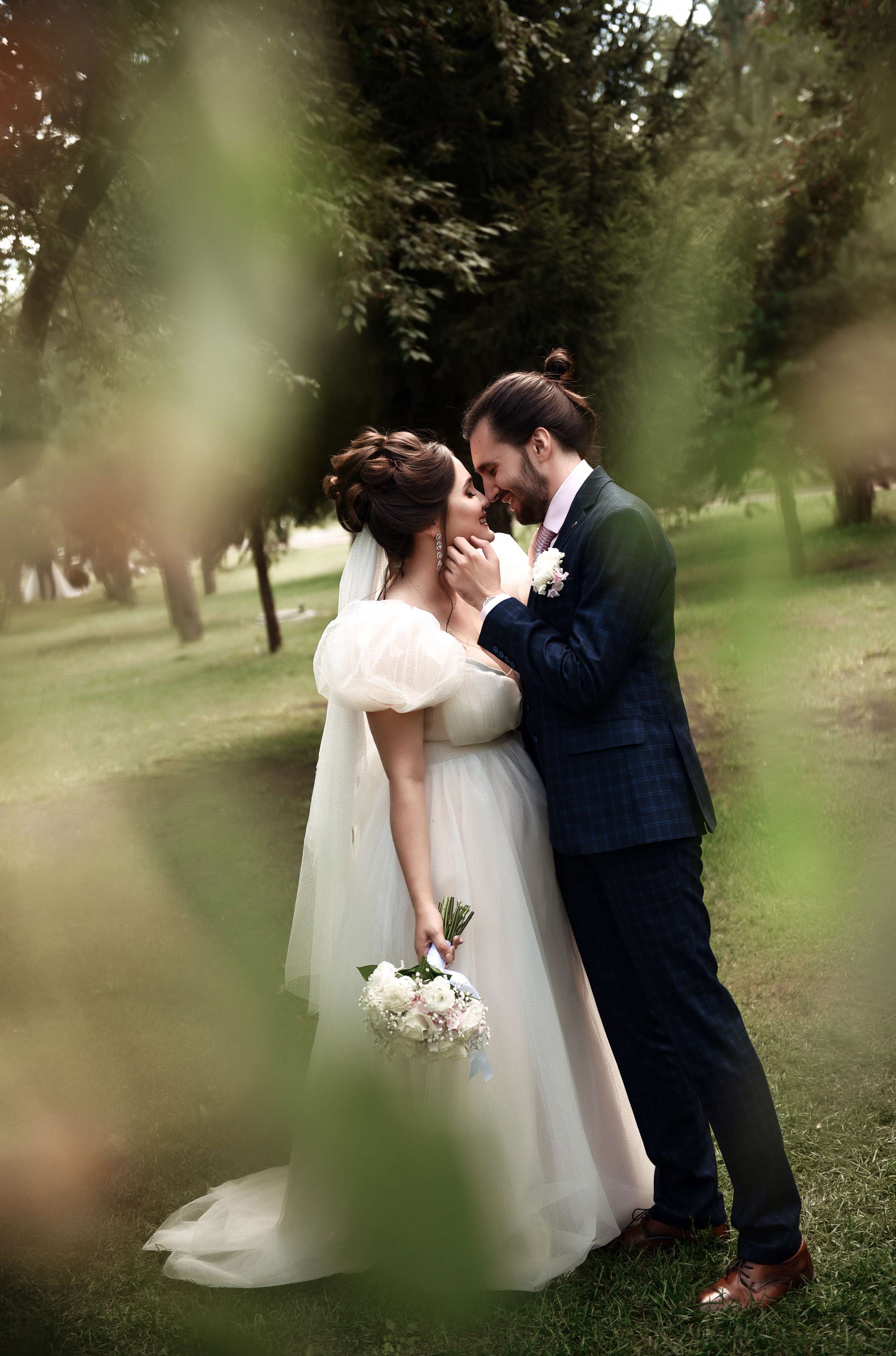 Егор и София Небольшая свадебная серия. Свадебный, семейный, детский, контент фотограф в Омске Максим Ильин