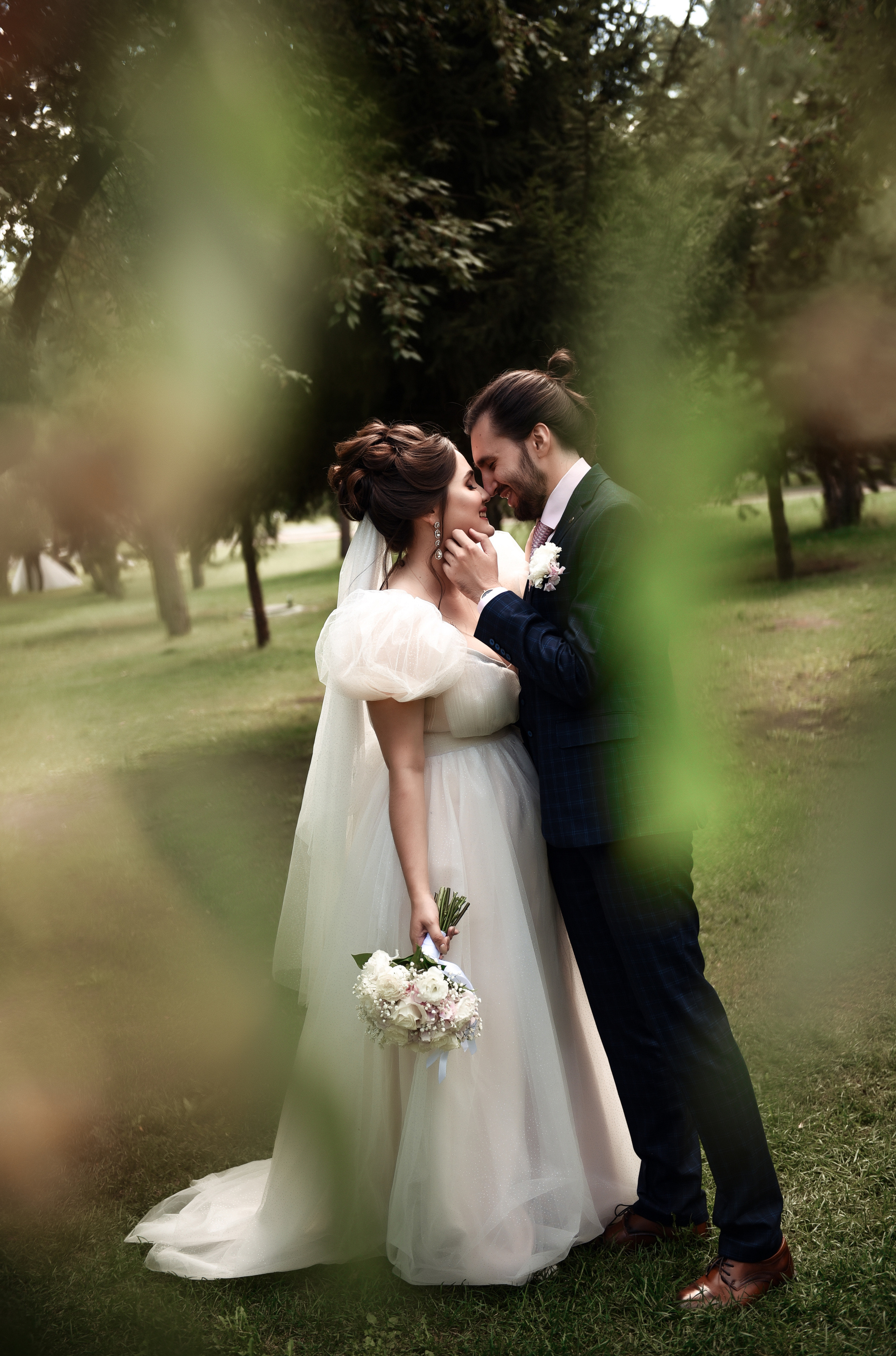 Егор и София Небольшая свадебная серия. Свадебный, семейный, детский, контент фотограф в Омске Максим Ильин