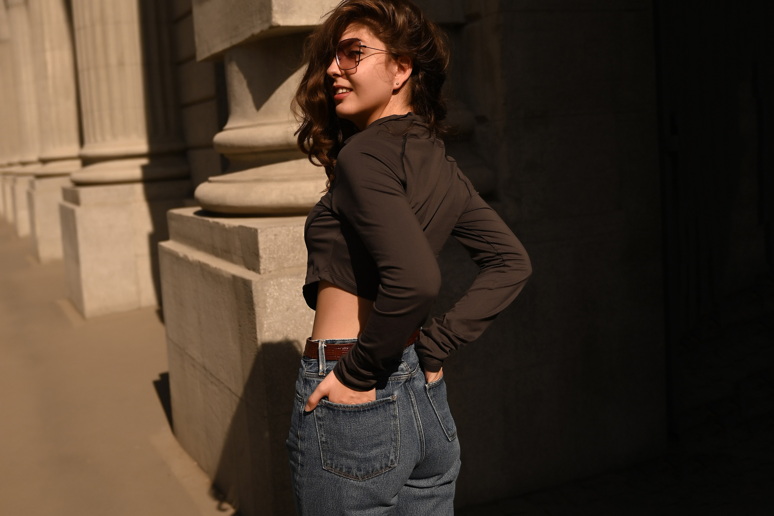 Индивидуальная прогулочная в городе. Свадебный, семейный, детский, контент фотограф в Омске Максим Ильин