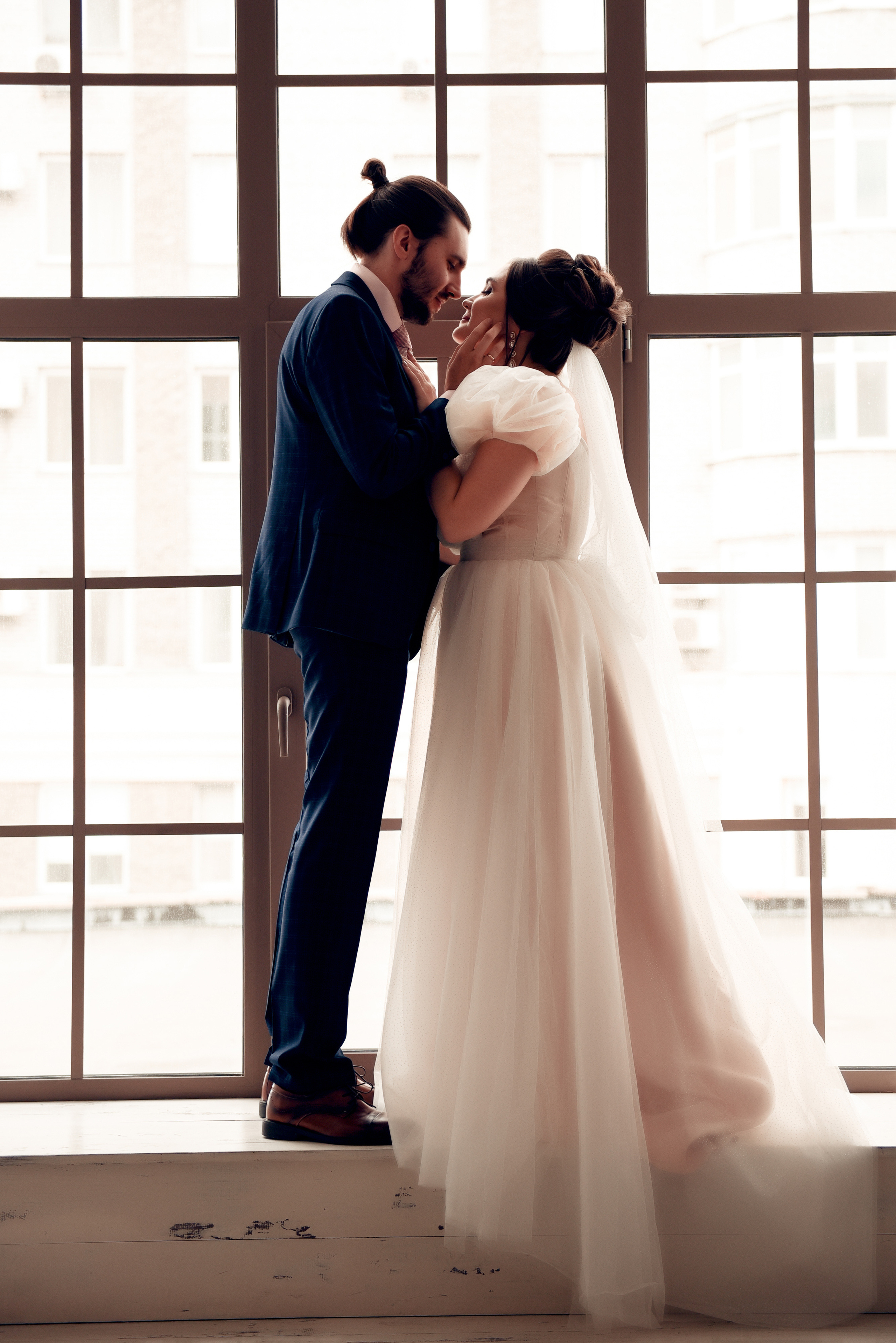 Егор и София Небольшая свадебная серия. Свадебный, семейный, детский, контент фотограф в Омске Максим Ильин