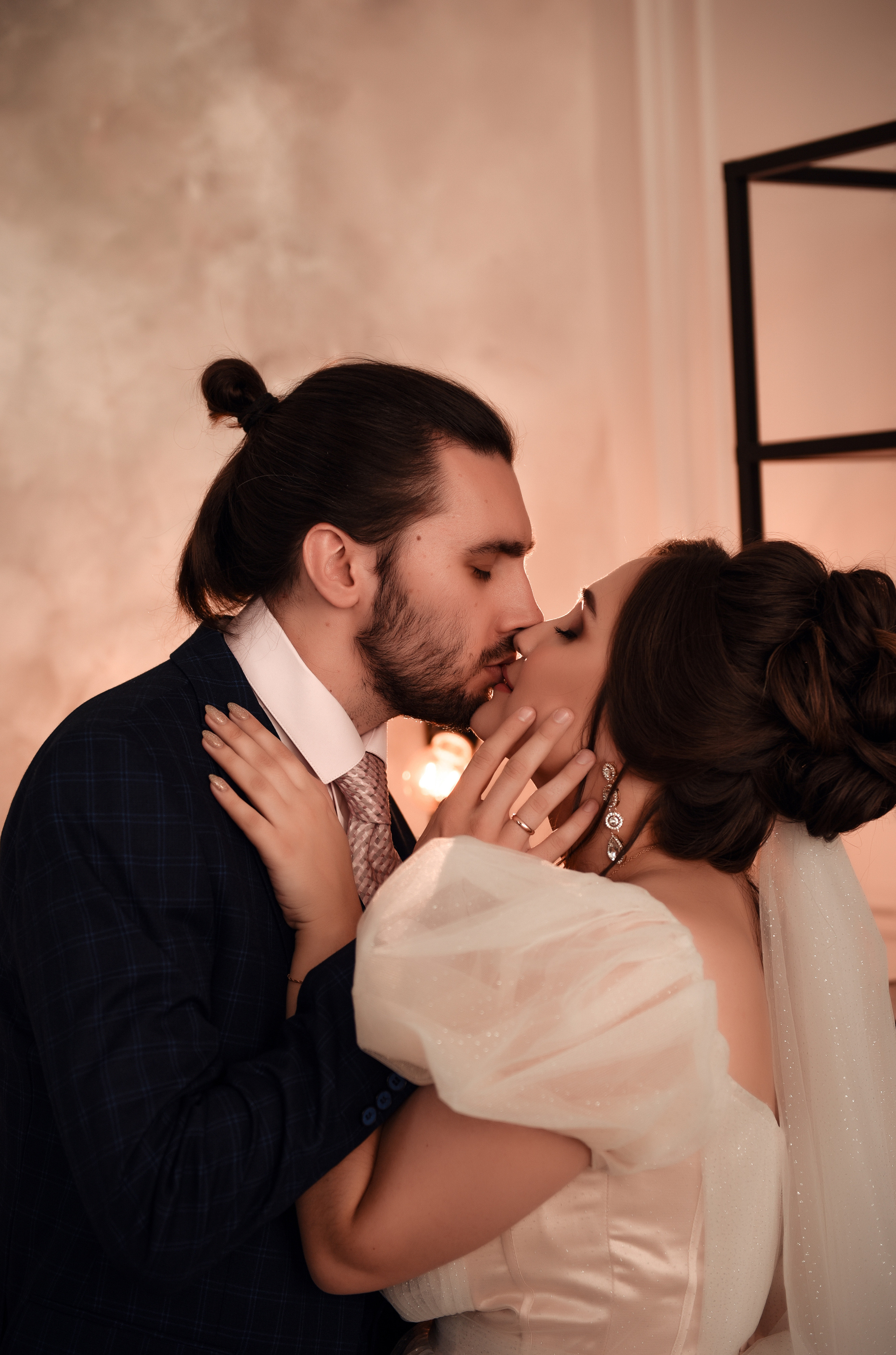 Егор и София Небольшая свадебная серия. Свадебный, семейный, детский, контент фотограф в Омске Максим Ильин