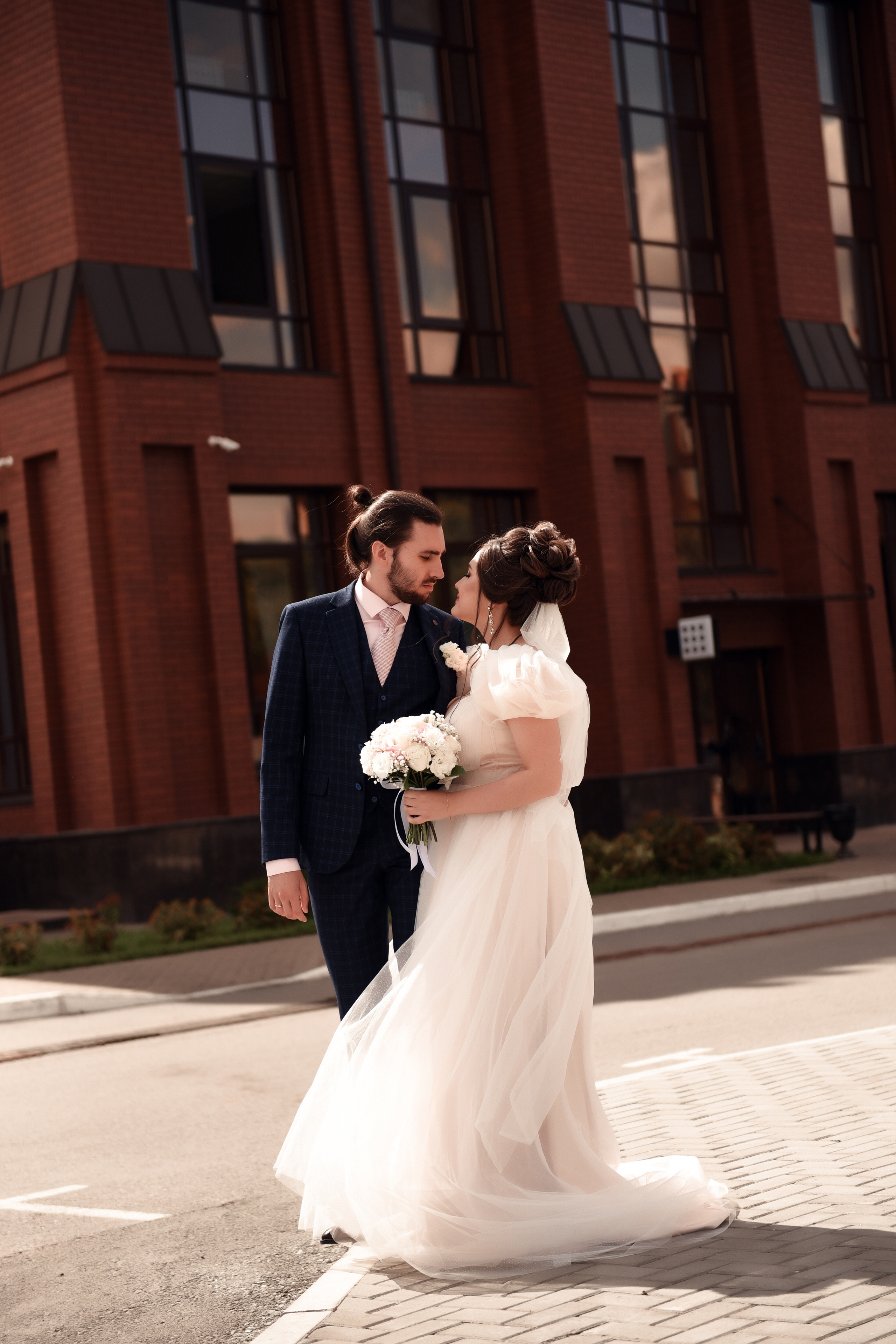 Егор и София Небольшая свадебная серия. Свадебный, семейный, детский, контент фотограф в Омске Максим Ильин