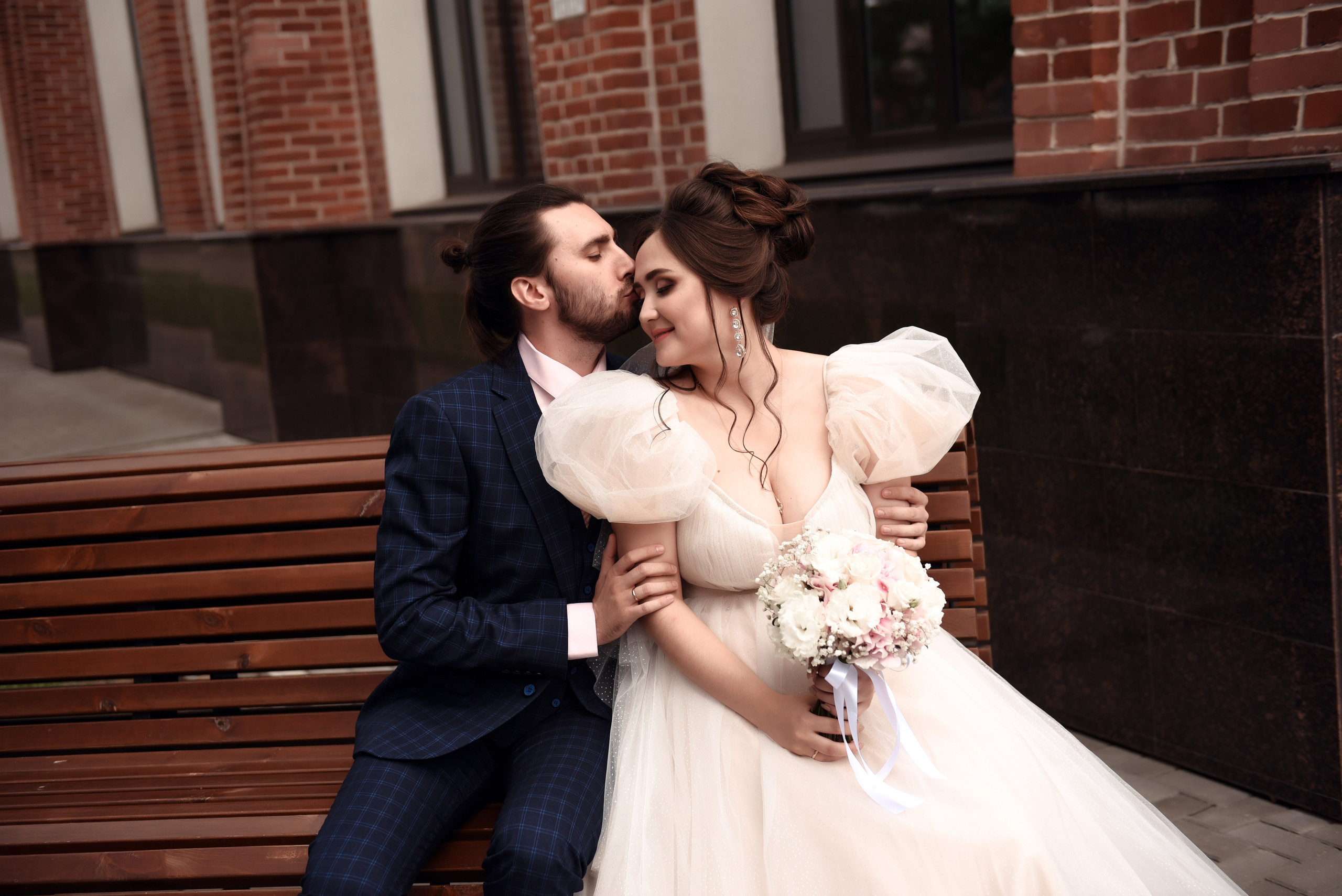 Егор и София Небольшая свадебная серия. Свадебный, семейный, детский, контент фотограф в Омске Максим Ильин