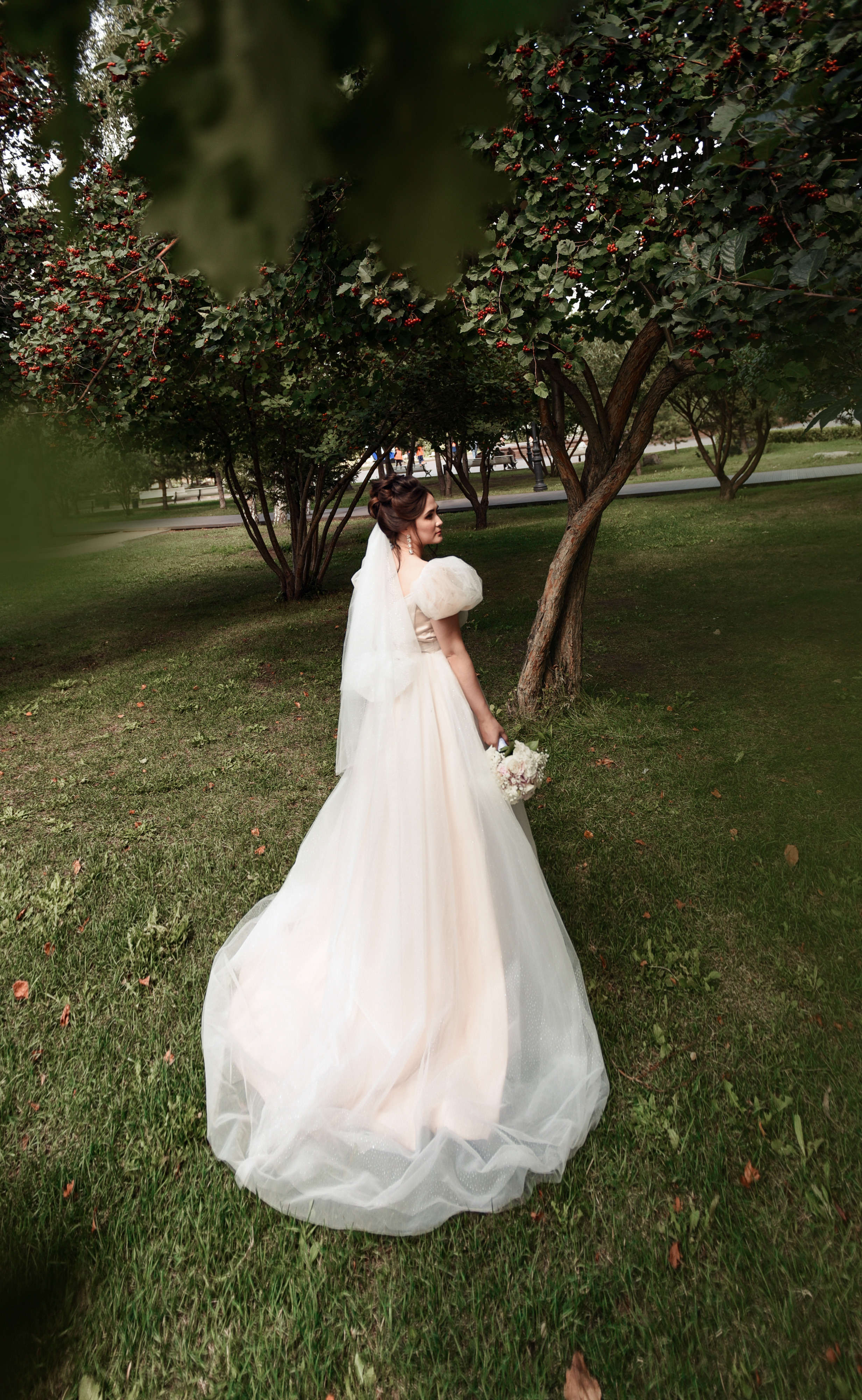 Егор и София Небольшая свадебная серия. Свадебный, семейный, детский, контент фотограф в Омске Максим Ильин