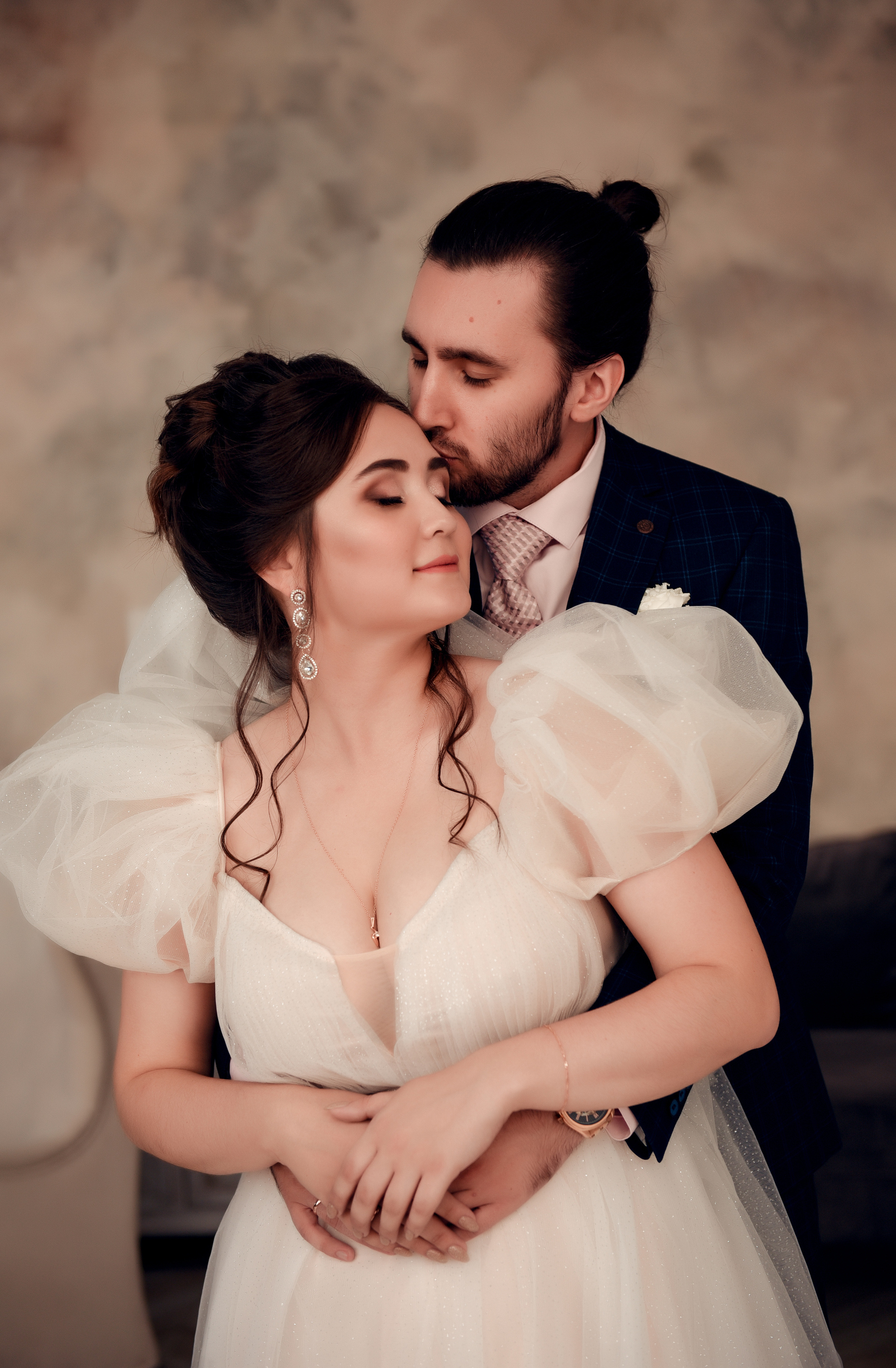 Егор и София Небольшая свадебная серия. Свадебный, семейный, детский, контент фотограф в Омске Максим Ильин