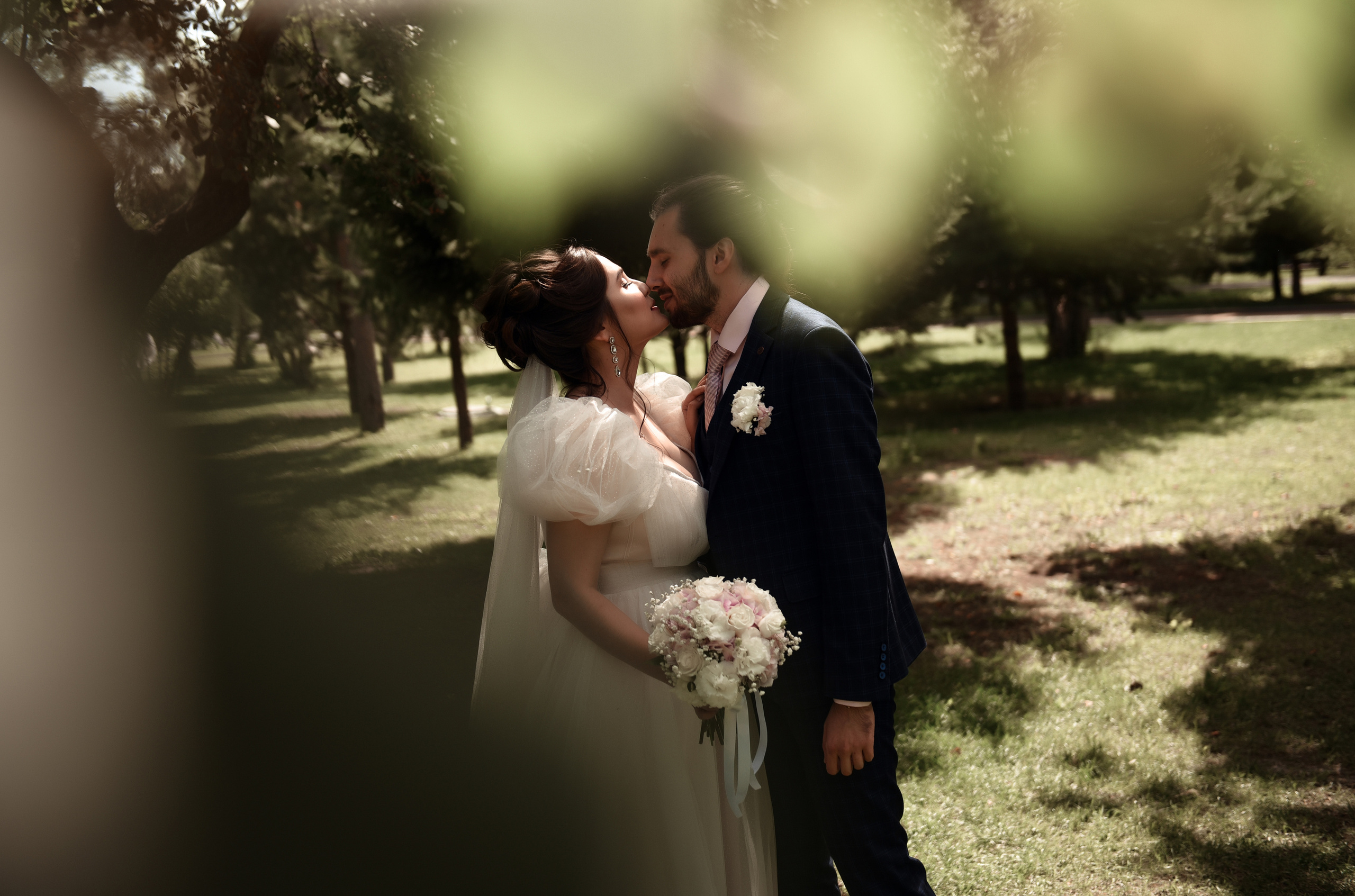 Егор и София Небольшая свадебная серия. Свадебный, семейный, детский, контент фотограф в Омске Максим Ильин