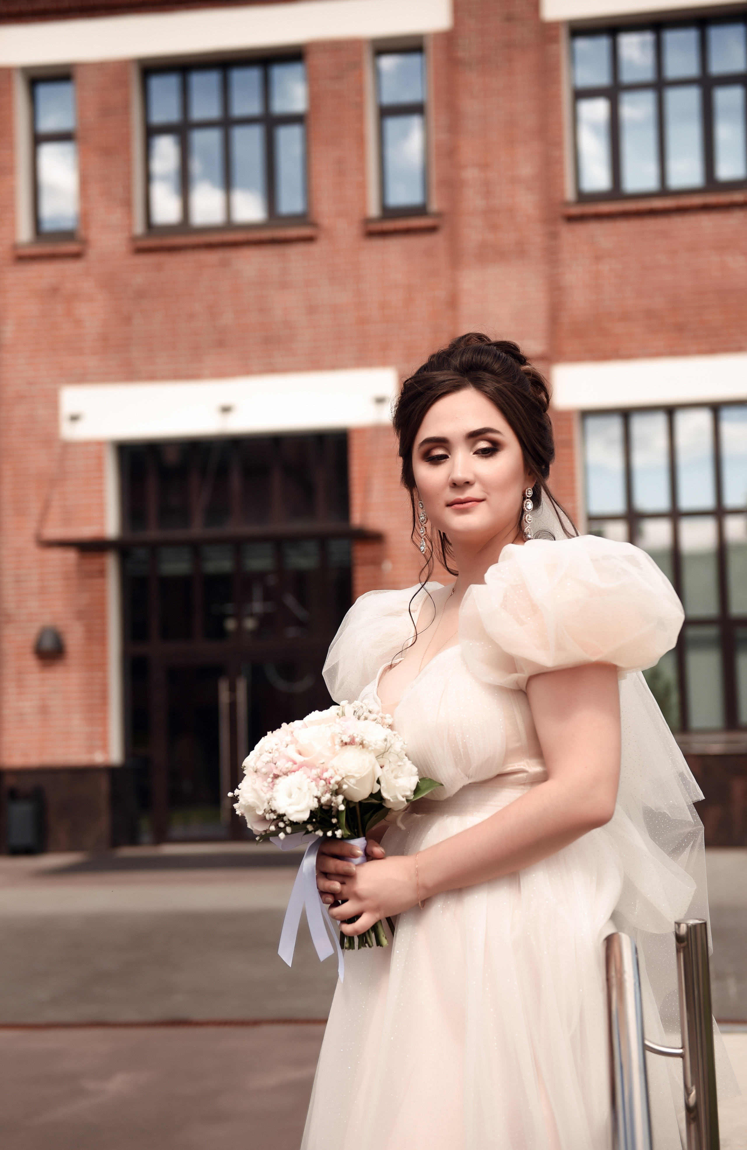 Егор и София Небольшая свадебная серия. Свадебный, семейный, детский, контент фотограф в Омске Максим Ильин