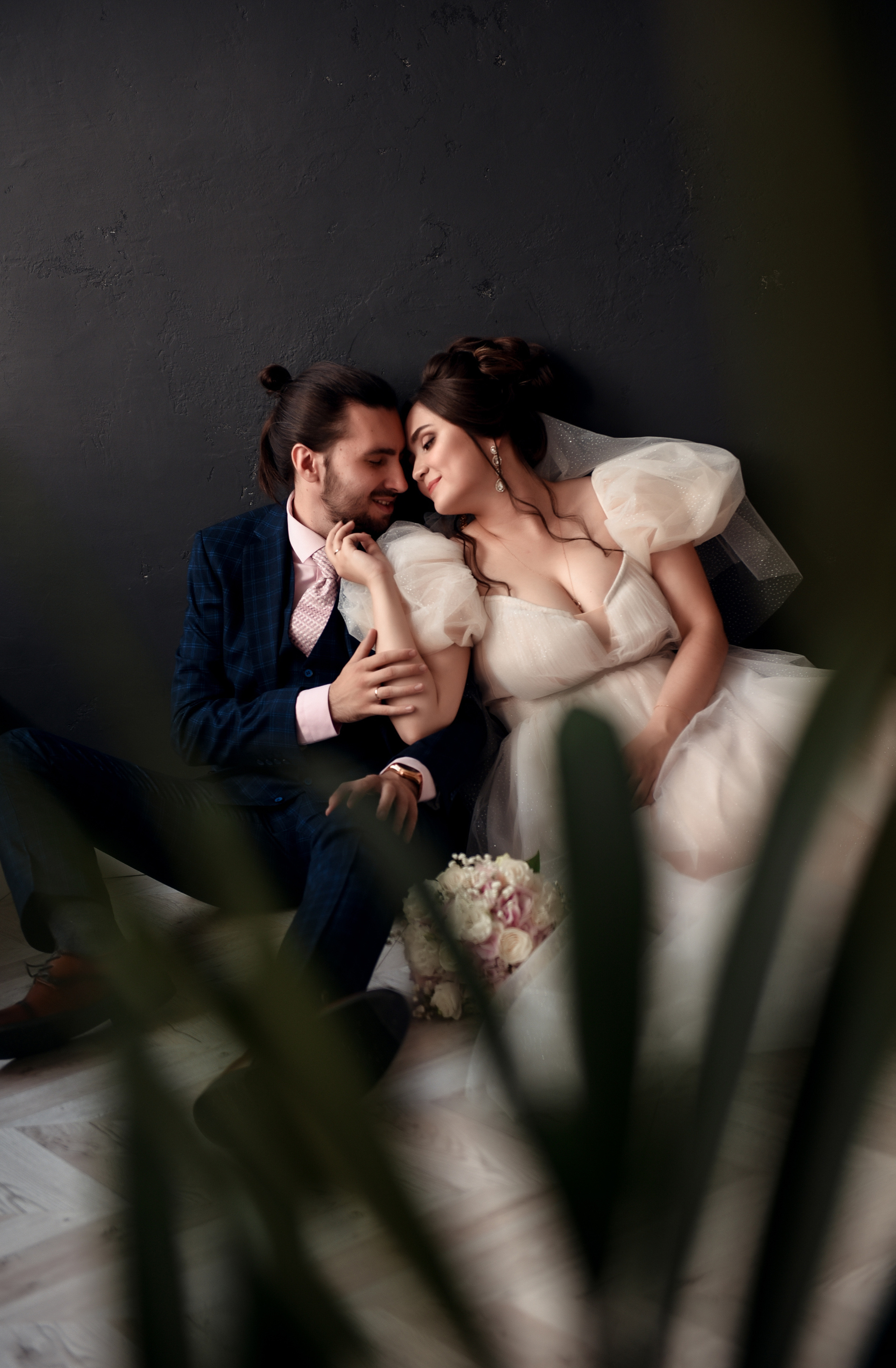 Егор и София Небольшая свадебная серия. Свадебный, семейный, детский, контент фотограф в Омске Максим Ильин