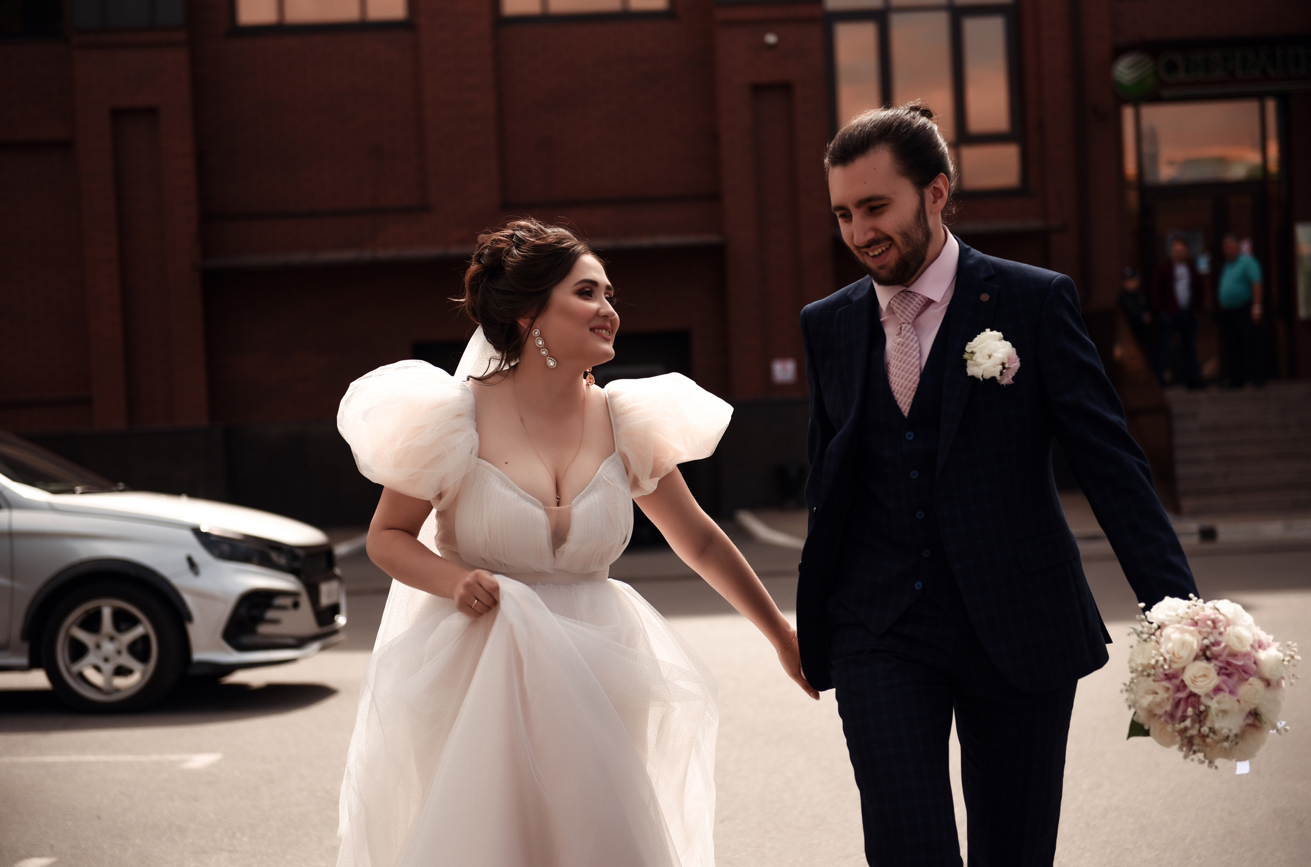 Егор и София Небольшая свадебная серия. Свадебный, семейный, детский, контент фотограф в Омске Максим Ильин