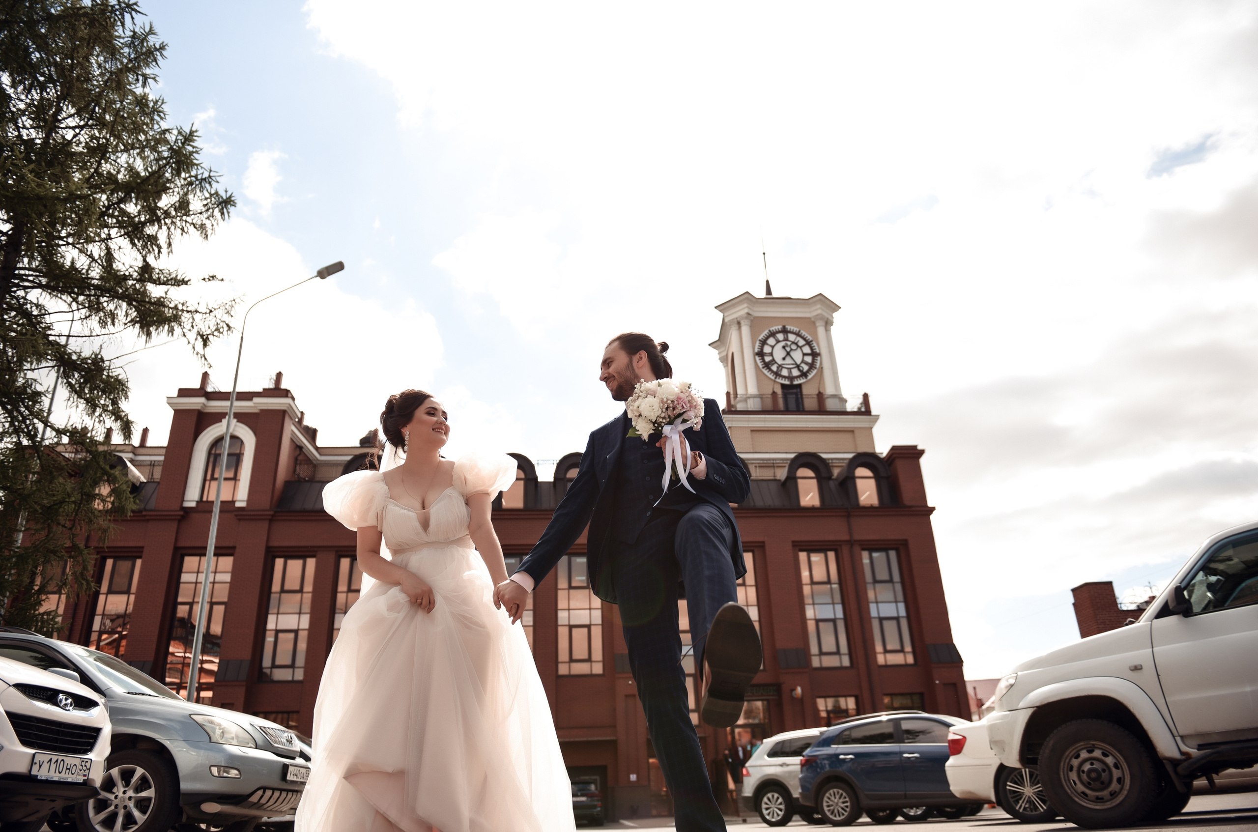 Егор и София Небольшая свадебная серия. Свадебный, семейный, детский, контент фотограф в Омске Максим Ильин