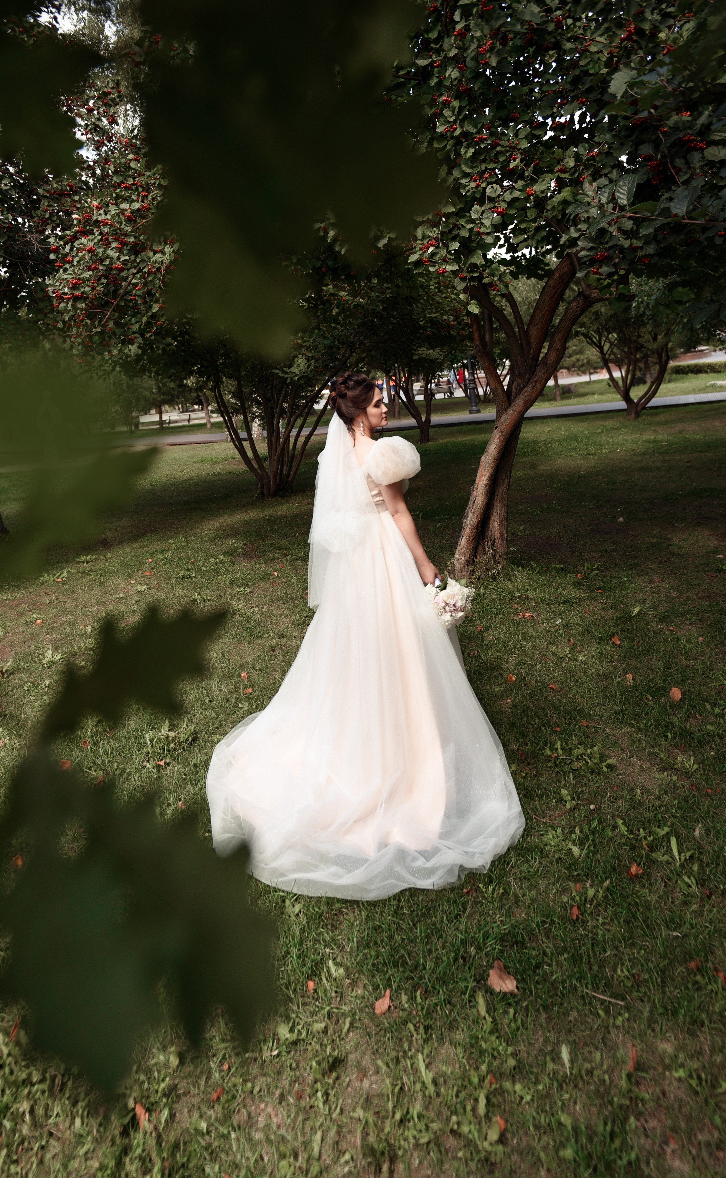 Егор и София Небольшая свадебная серия. Свадебный, семейный, детский, контент фотограф в Омске Максим Ильин