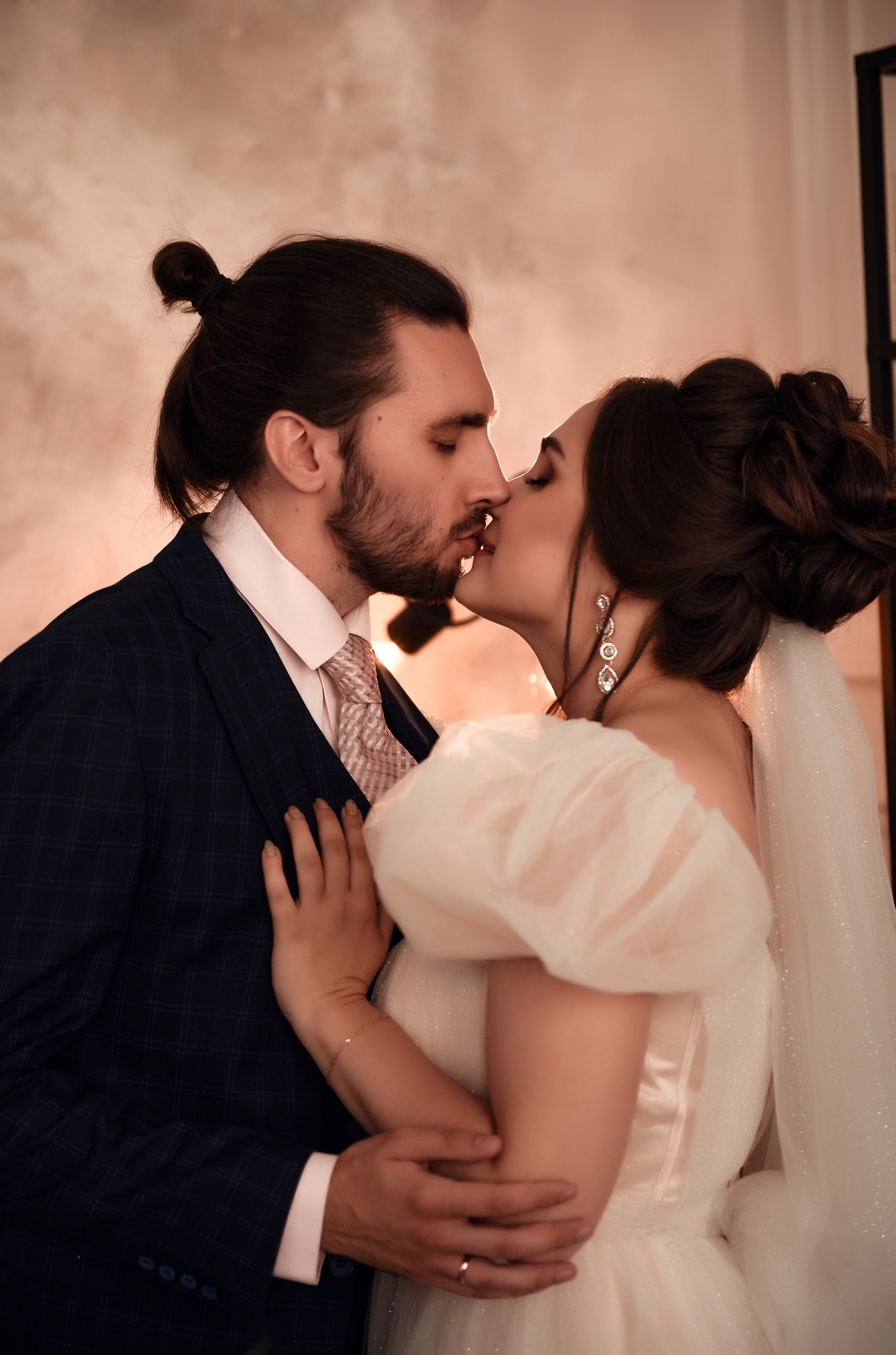 Егор и София Небольшая свадебная серия. Свадебный, семейный, детский, контент фотограф в Омске Максим Ильин