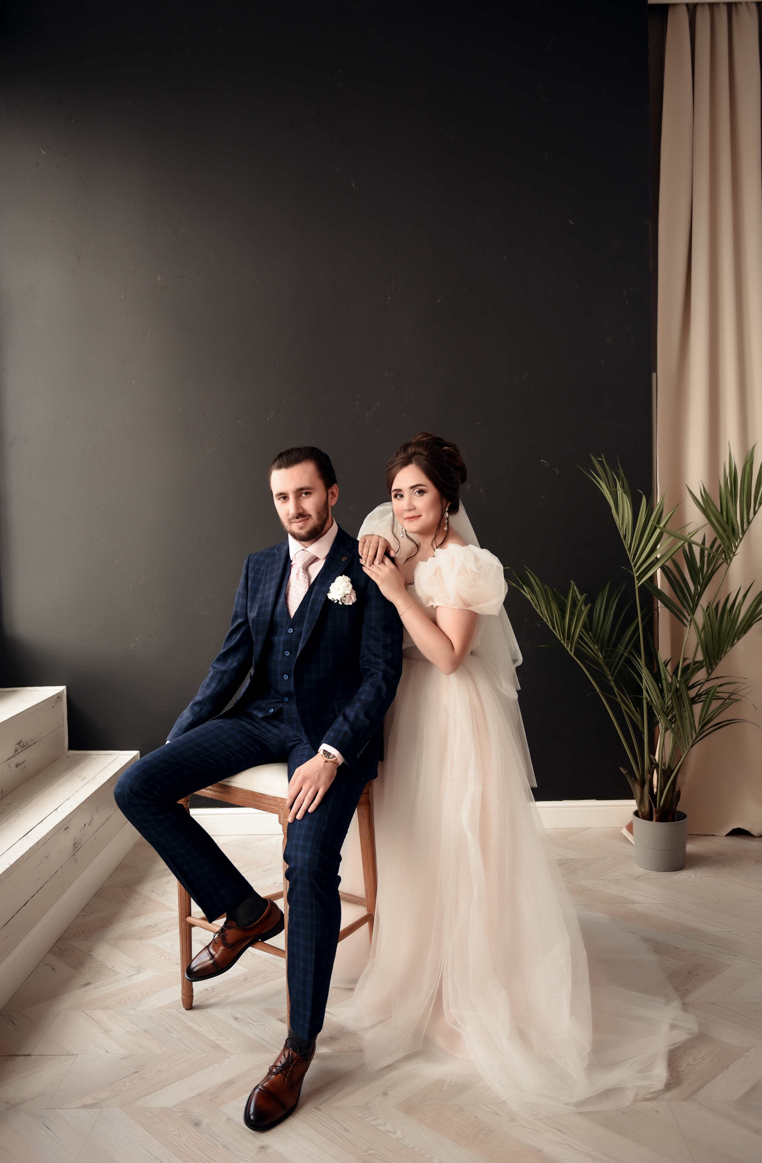 Егор и София Небольшая свадебная серия. Свадебный, семейный, детский, контент фотограф в Омске Максим Ильин