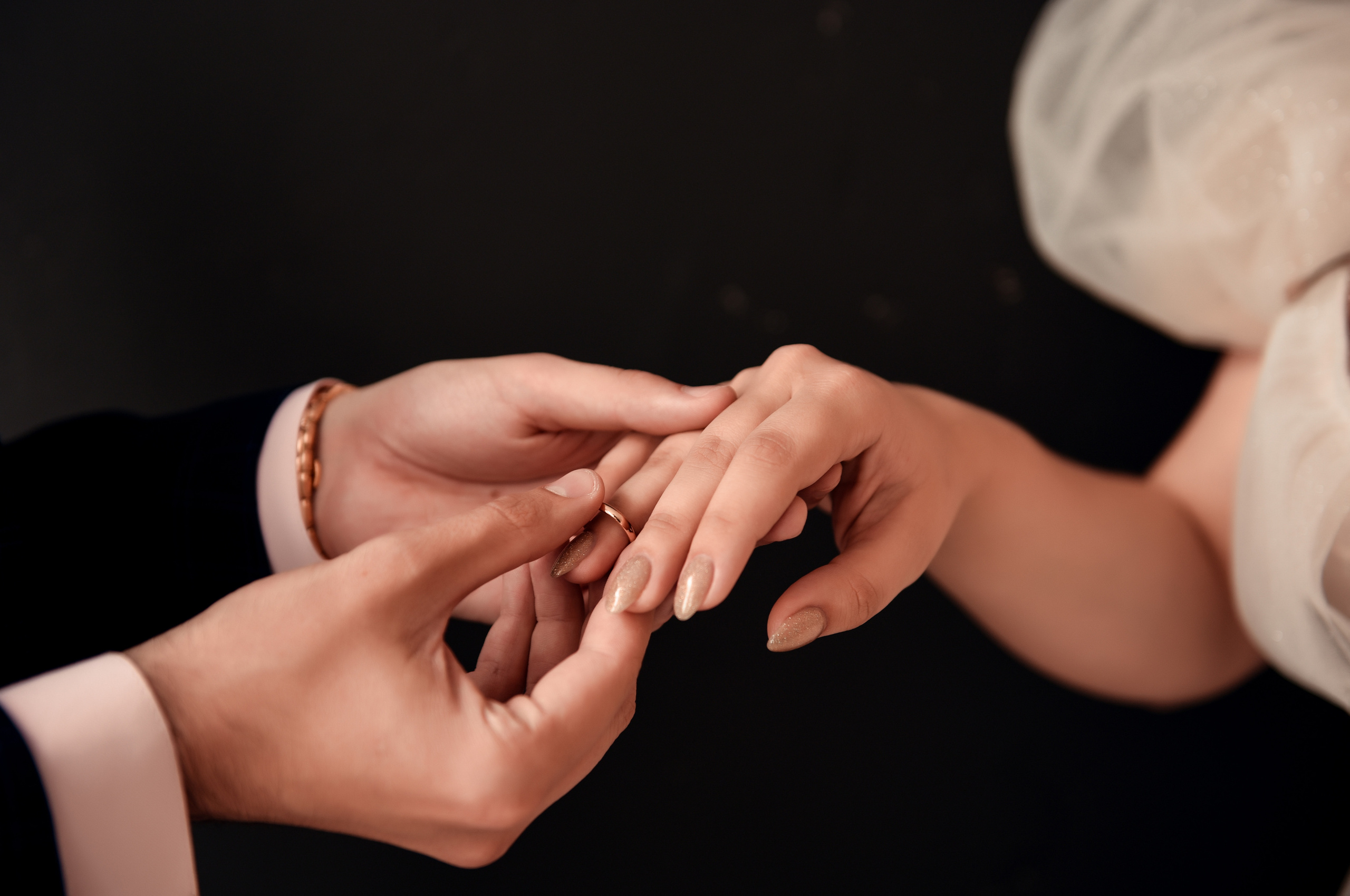 Егор и София Небольшая свадебная серия. Свадебный, семейный, детский, контент фотограф в Омске Максим Ильин