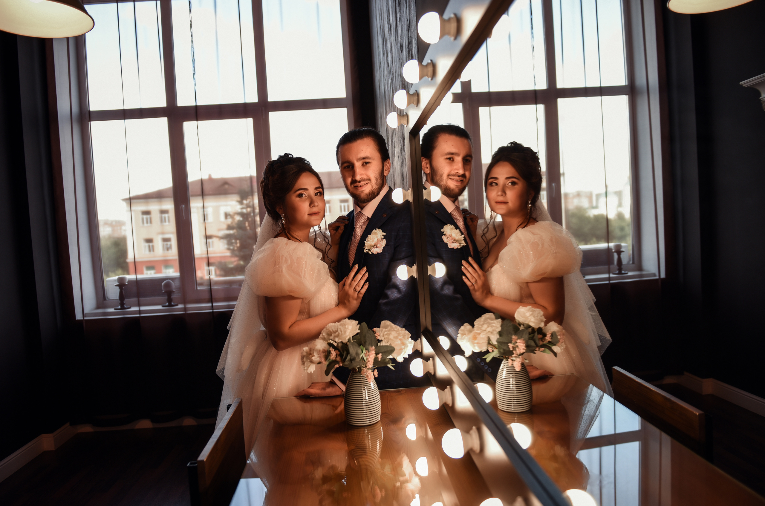 Егор и София Небольшая свадебная серия. Свадебный, семейный, детский, контент фотограф в Омске Максим Ильин