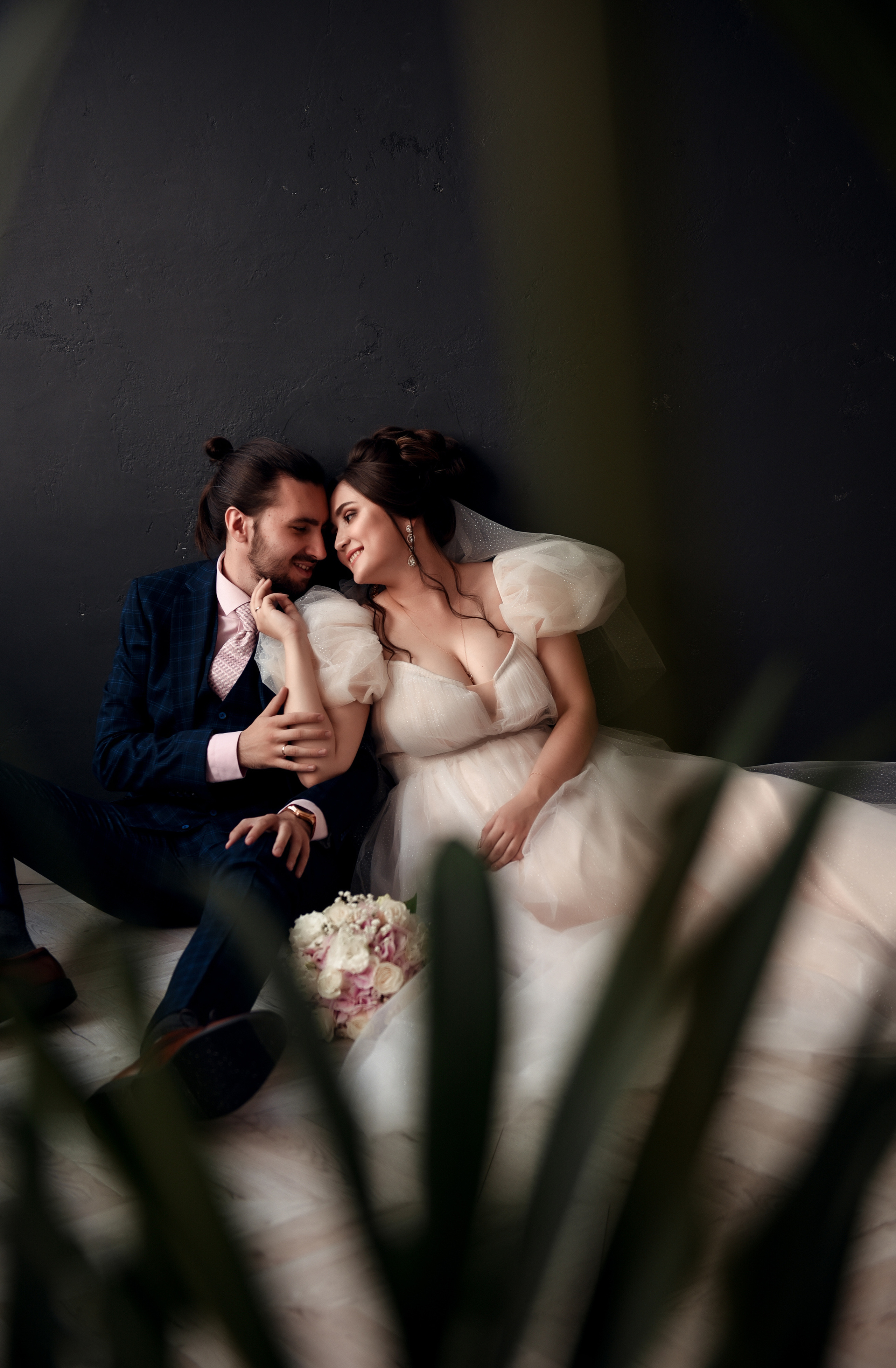 Егор и София Небольшая свадебная серия. Свадебный, семейный, детский, контент фотограф в Омске Максим Ильин