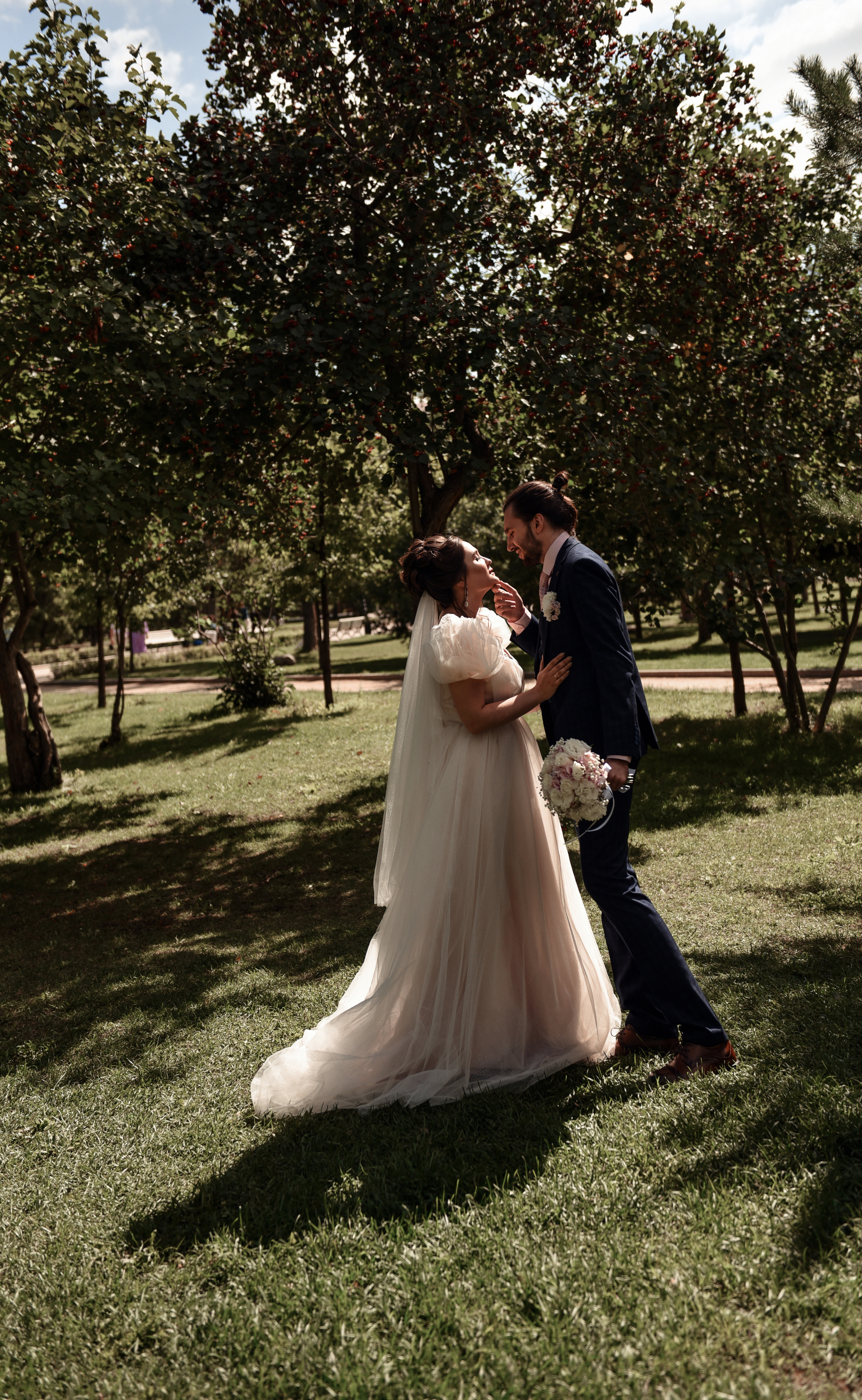 Егор и София Небольшая свадебная серия. Свадебный, семейный, детский, контент фотограф в Омске Максим Ильин