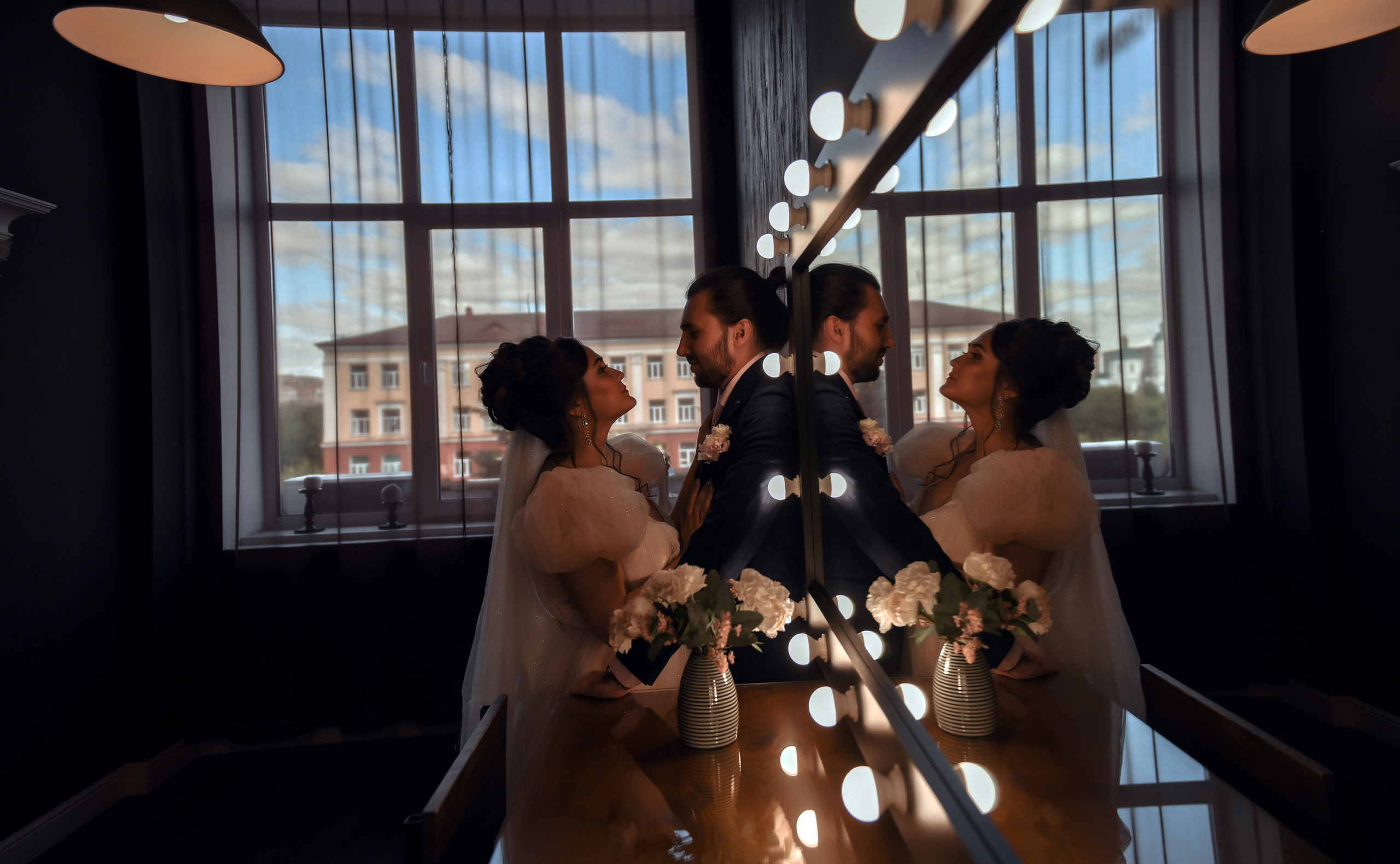 Егор и София Небольшая свадебная серия. Свадебный, семейный, детский, контент фотограф в Омске Максим Ильин