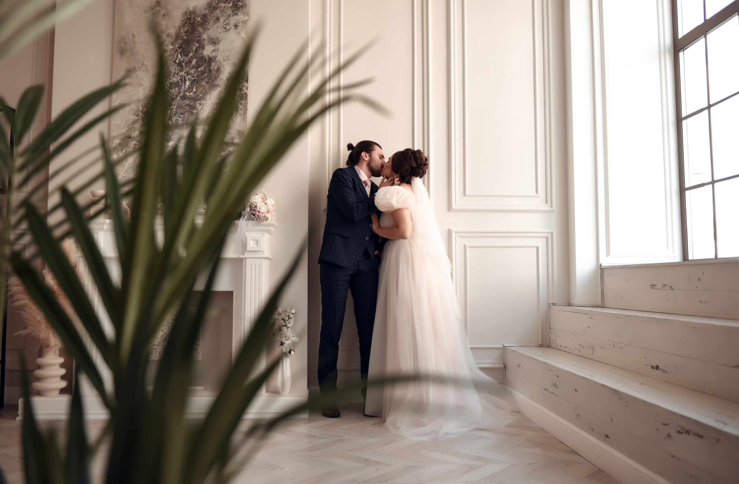 Егор и София Небольшая свадебная серия. Свадебный, семейный, детский, контент фотограф в Омске Максим Ильин