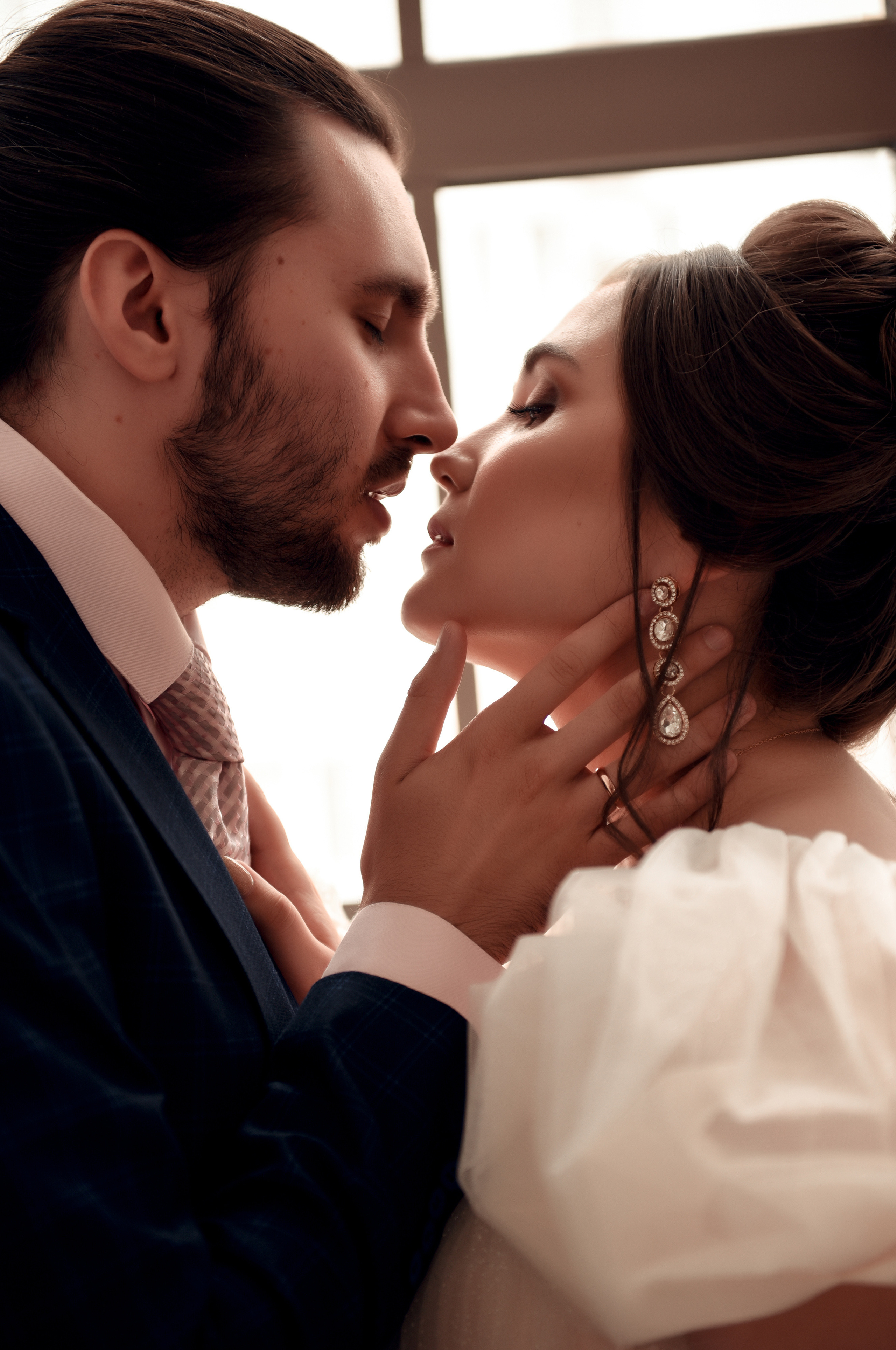 Егор и София Небольшая свадебная серия. Свадебный, семейный, детский, контент фотограф в Омске Максим Ильин