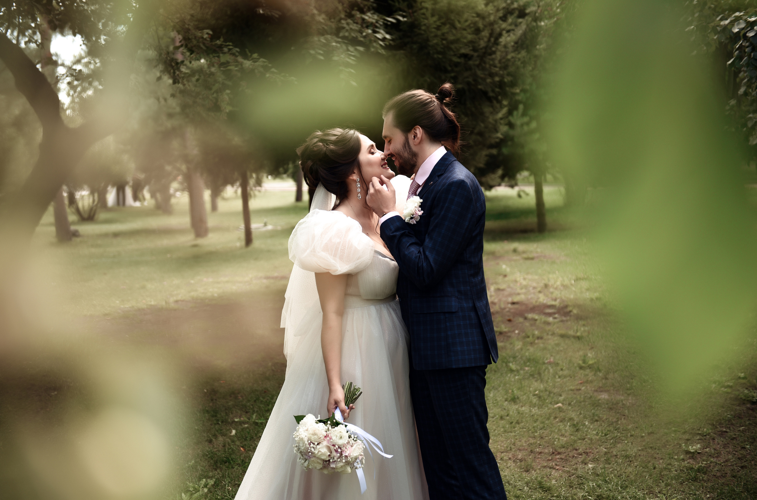 Егор и София Небольшая свадебная серия. Свадебный, семейный, детский, контент фотограф в Омске Максим Ильин