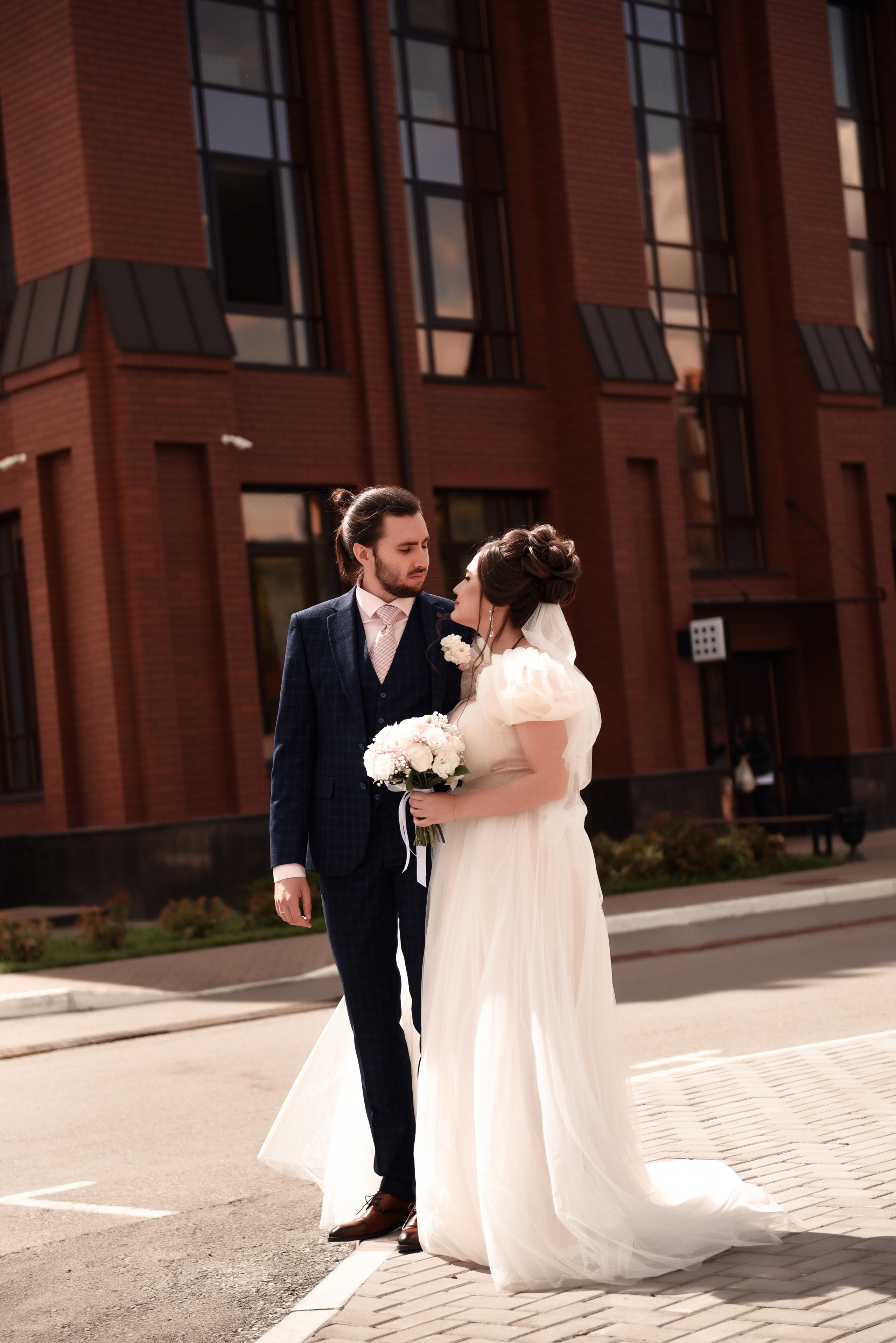 Егор и София Небольшая свадебная серия. Свадебный, семейный, детский, контент фотограф в Омске Максим Ильин