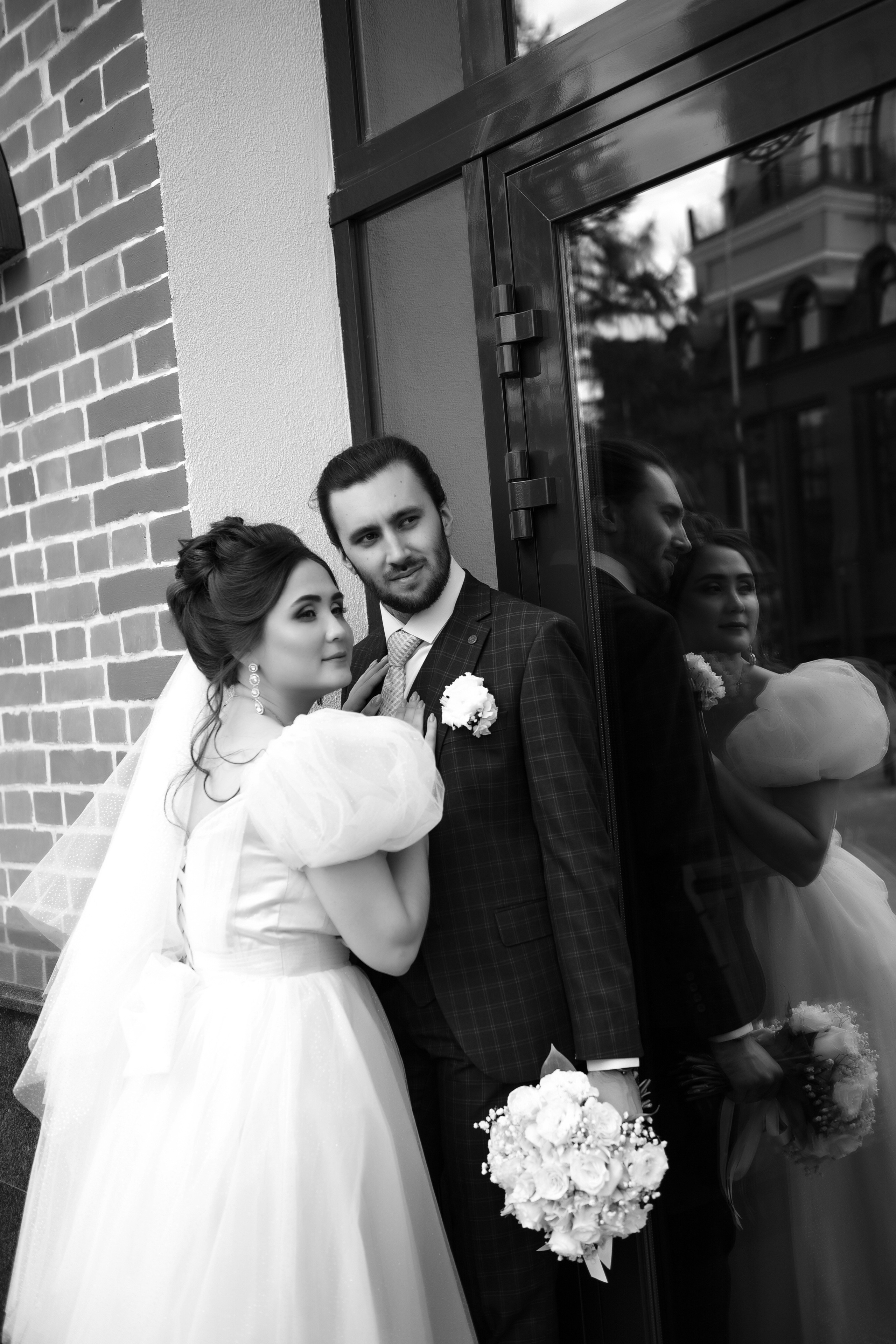 Егор и София Небольшая свадебная серия. Свадебный, семейный, детский, контент фотограф в Омске Максим Ильин