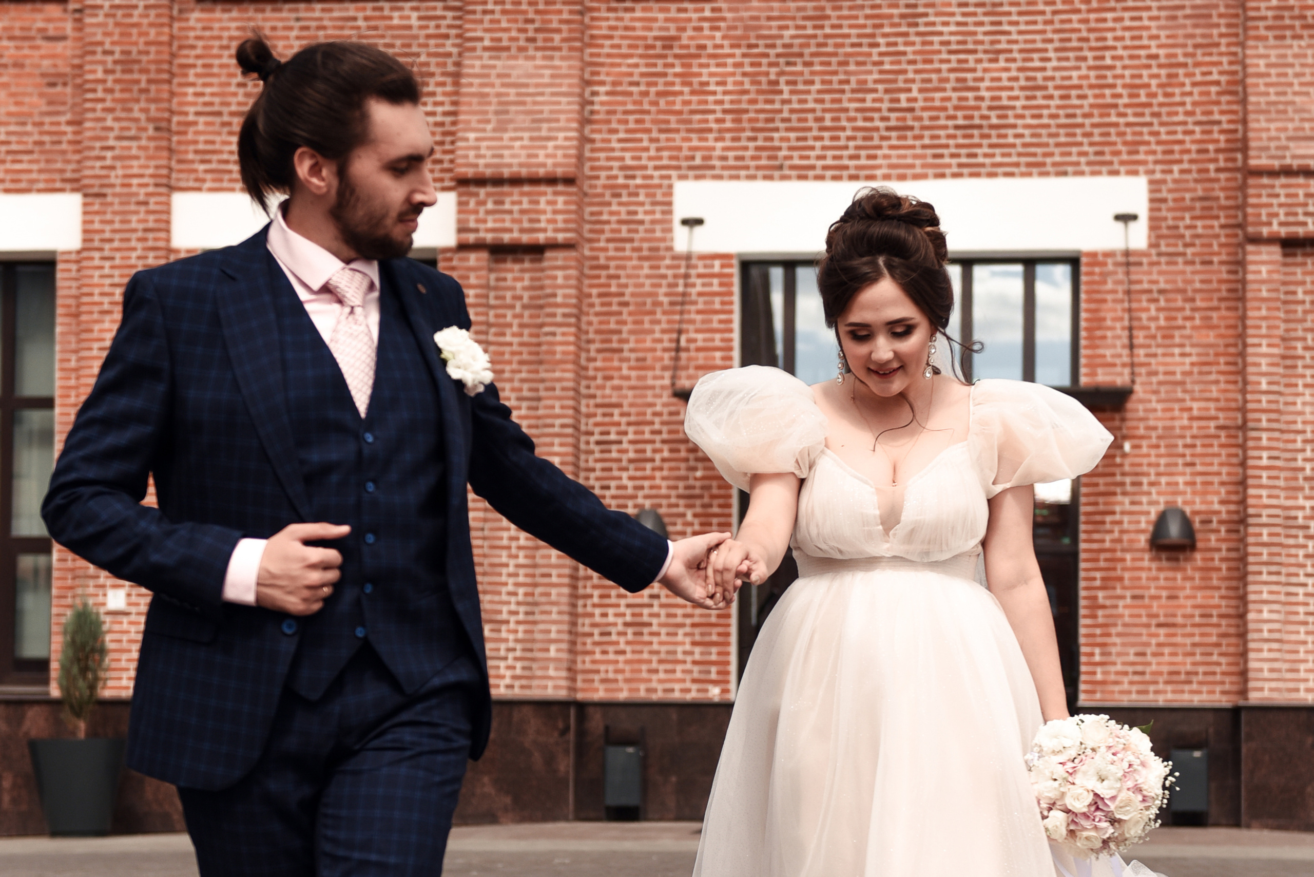 Егор и София Небольшая свадебная серия. Свадебный, семейный, детский, контент фотограф в Омске Максим Ильин