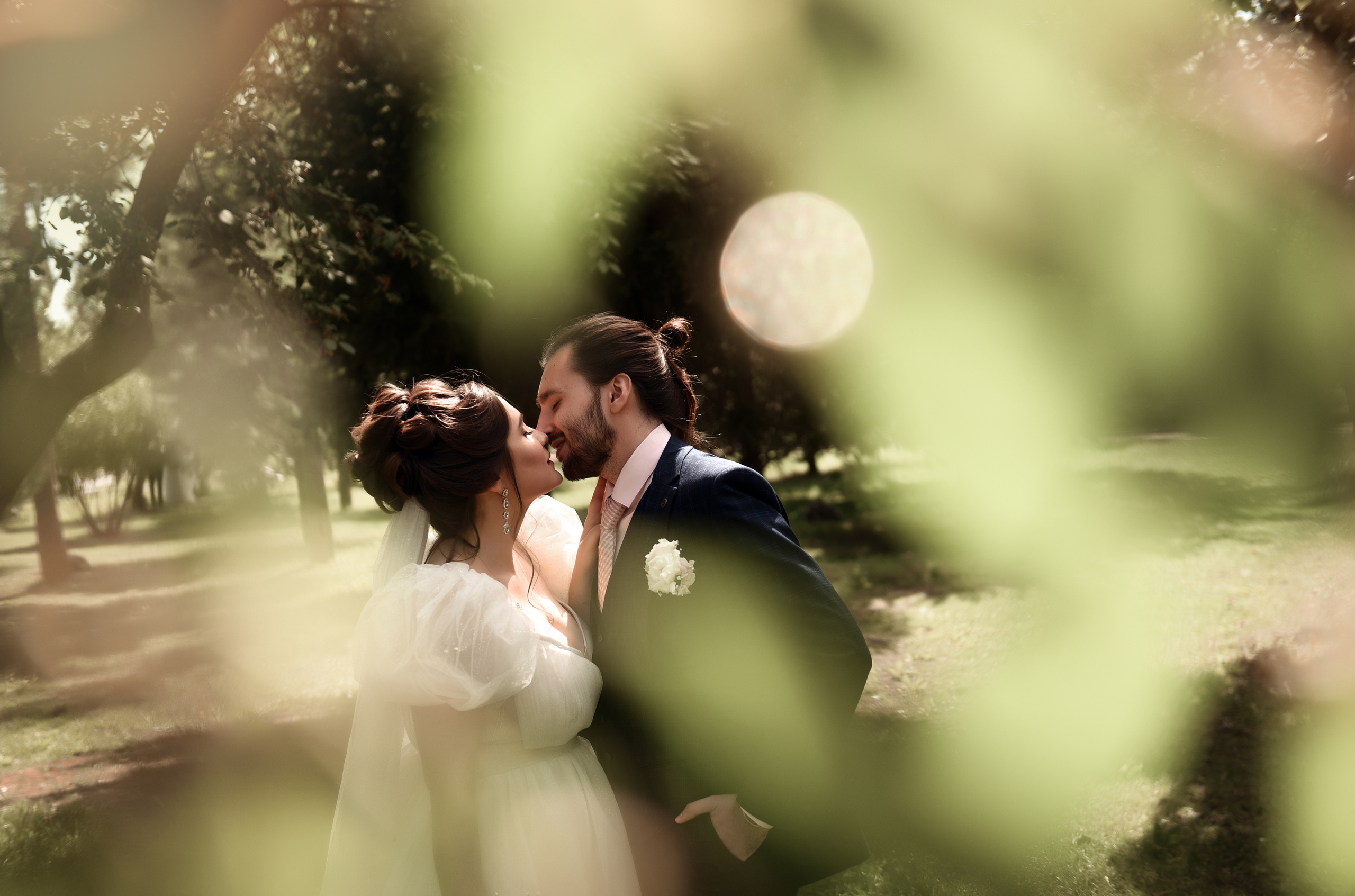 Егор и София Небольшая свадебная серия. Свадебный, семейный, детский, контент фотограф в Омске Максим Ильин