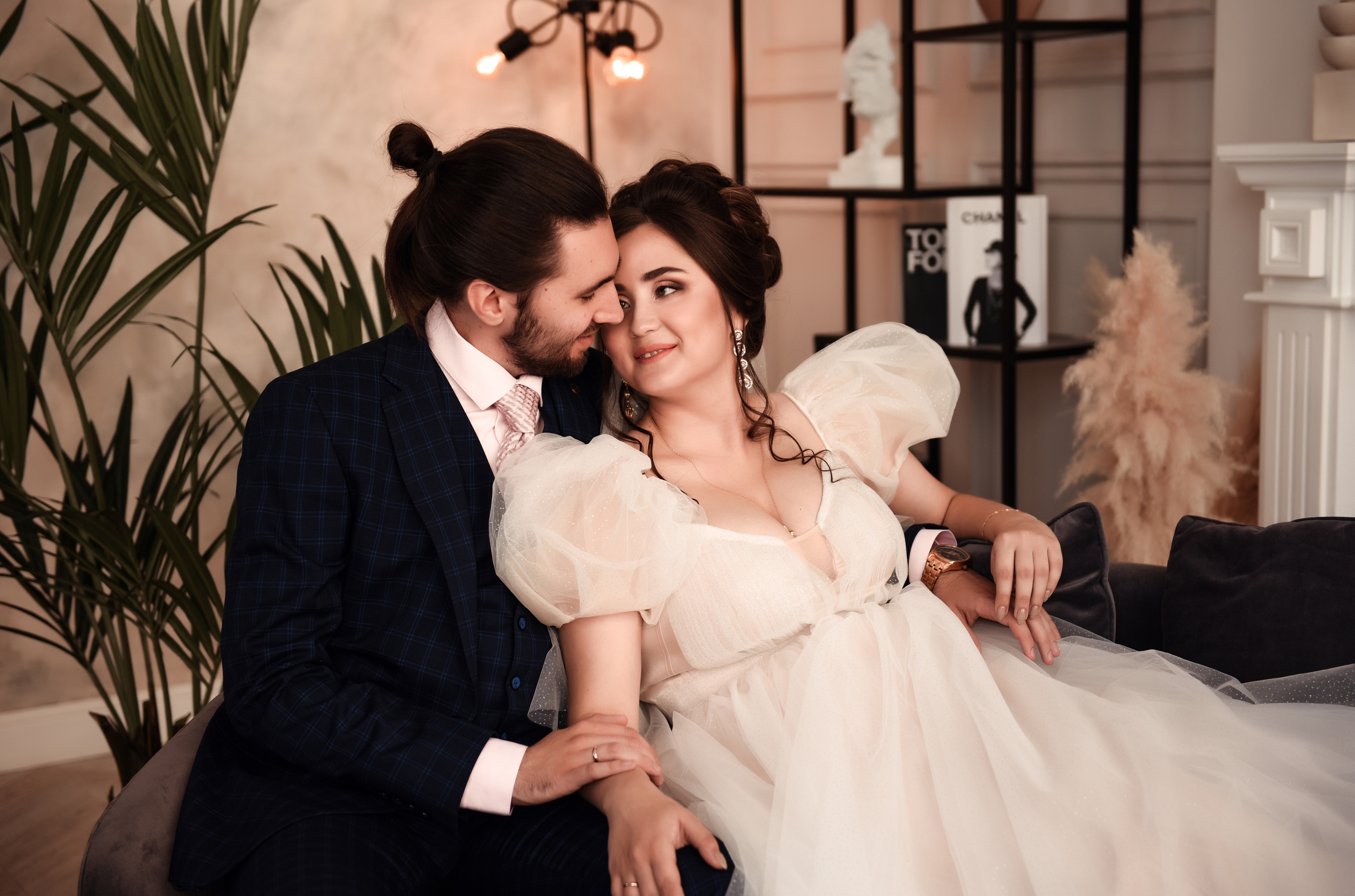 Егор и София Небольшая свадебная серия. Свадебный, семейный, детский, контент фотограф в Омске Максим Ильин