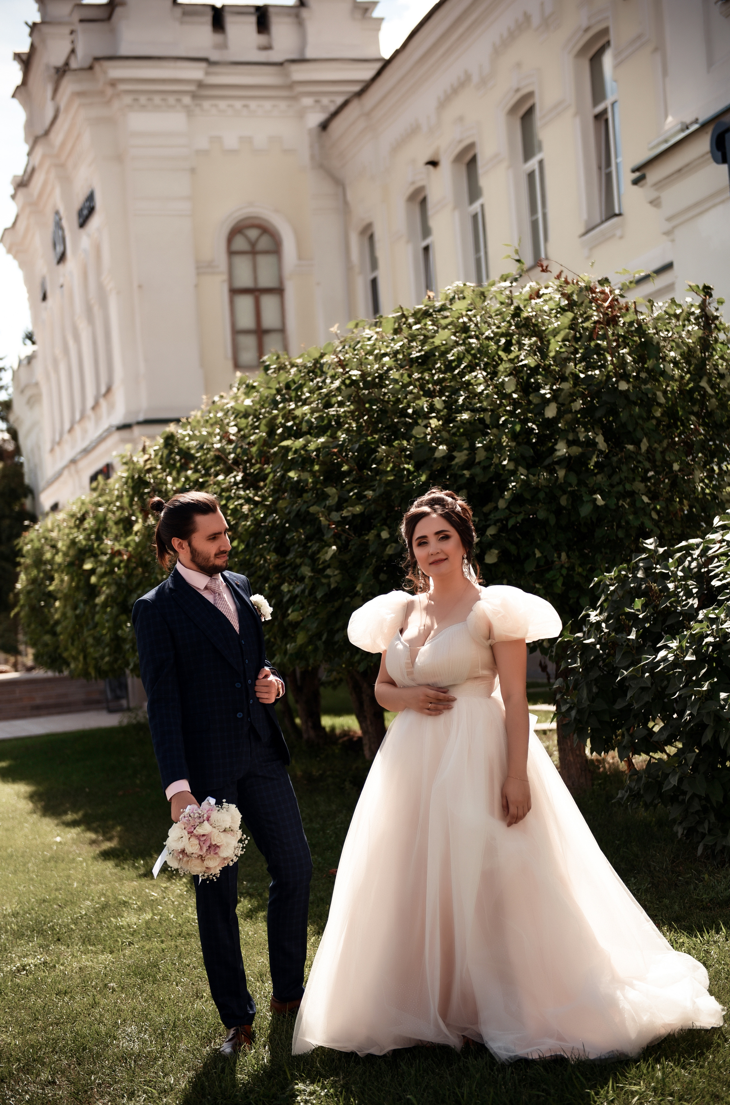 Егор и София Небольшая свадебная серия. Свадебный, семейный, детский, контент фотограф в Омске Максим Ильин